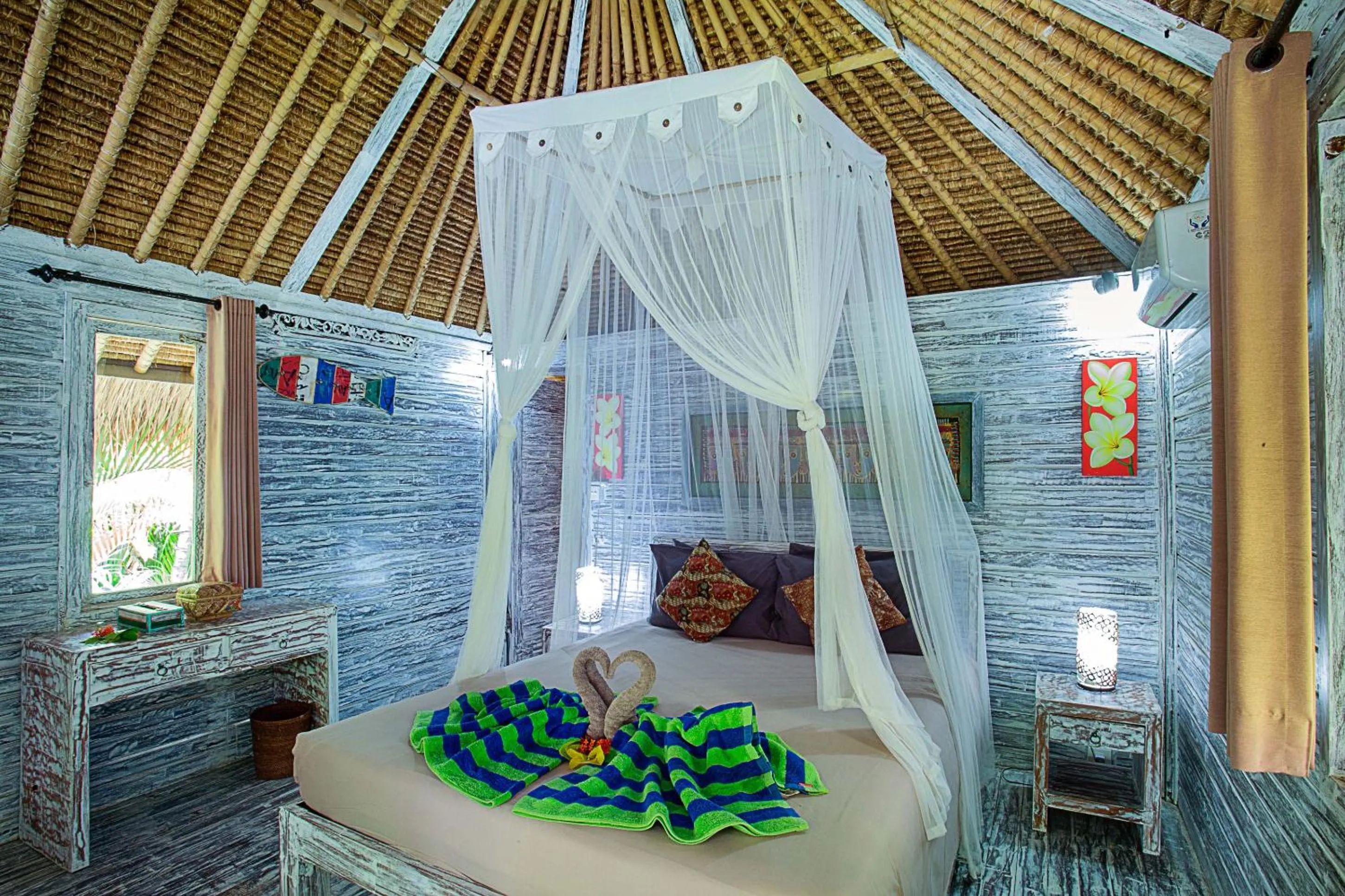 Bed in Naturale Villas