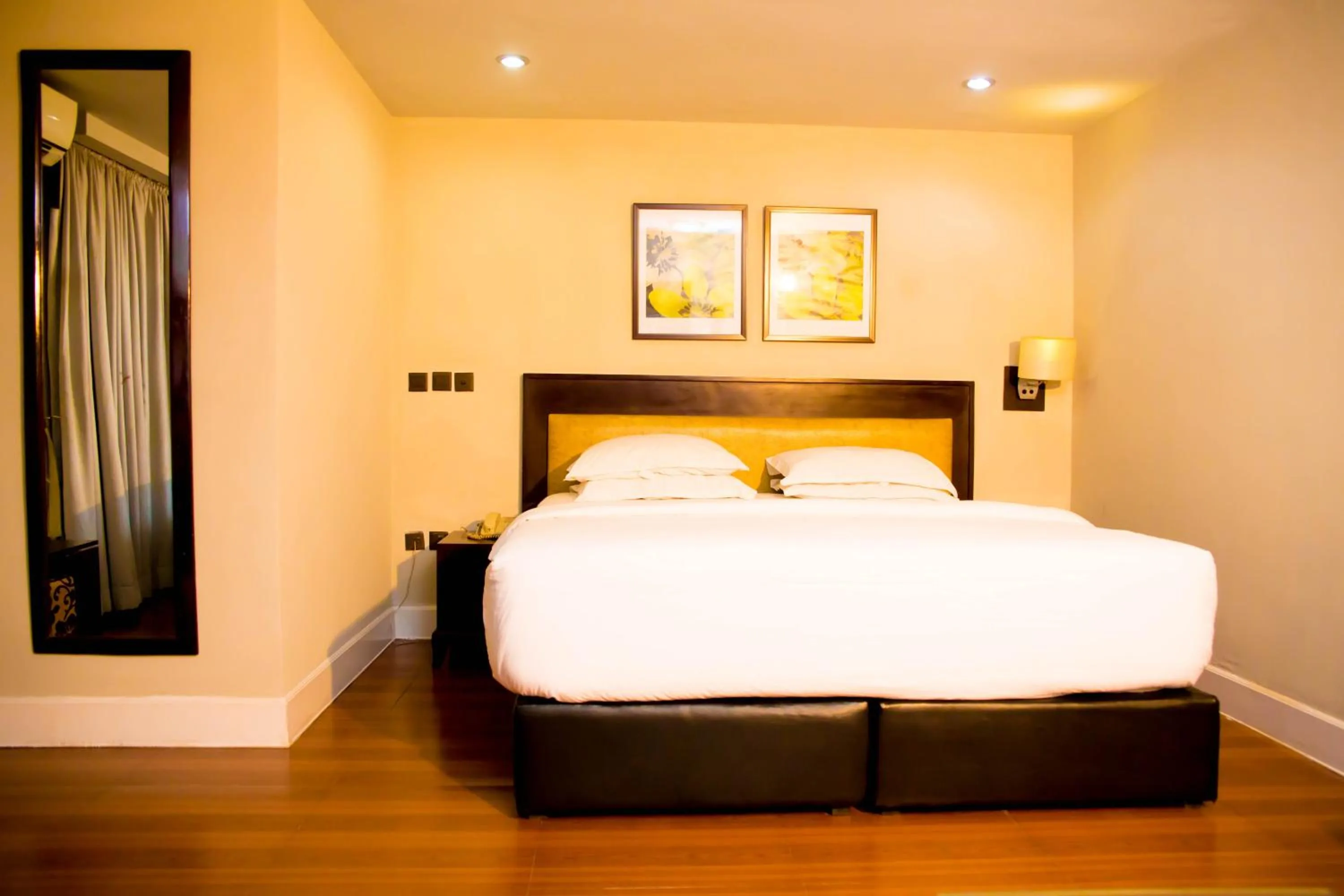 Bed in BW Starfire Hotel