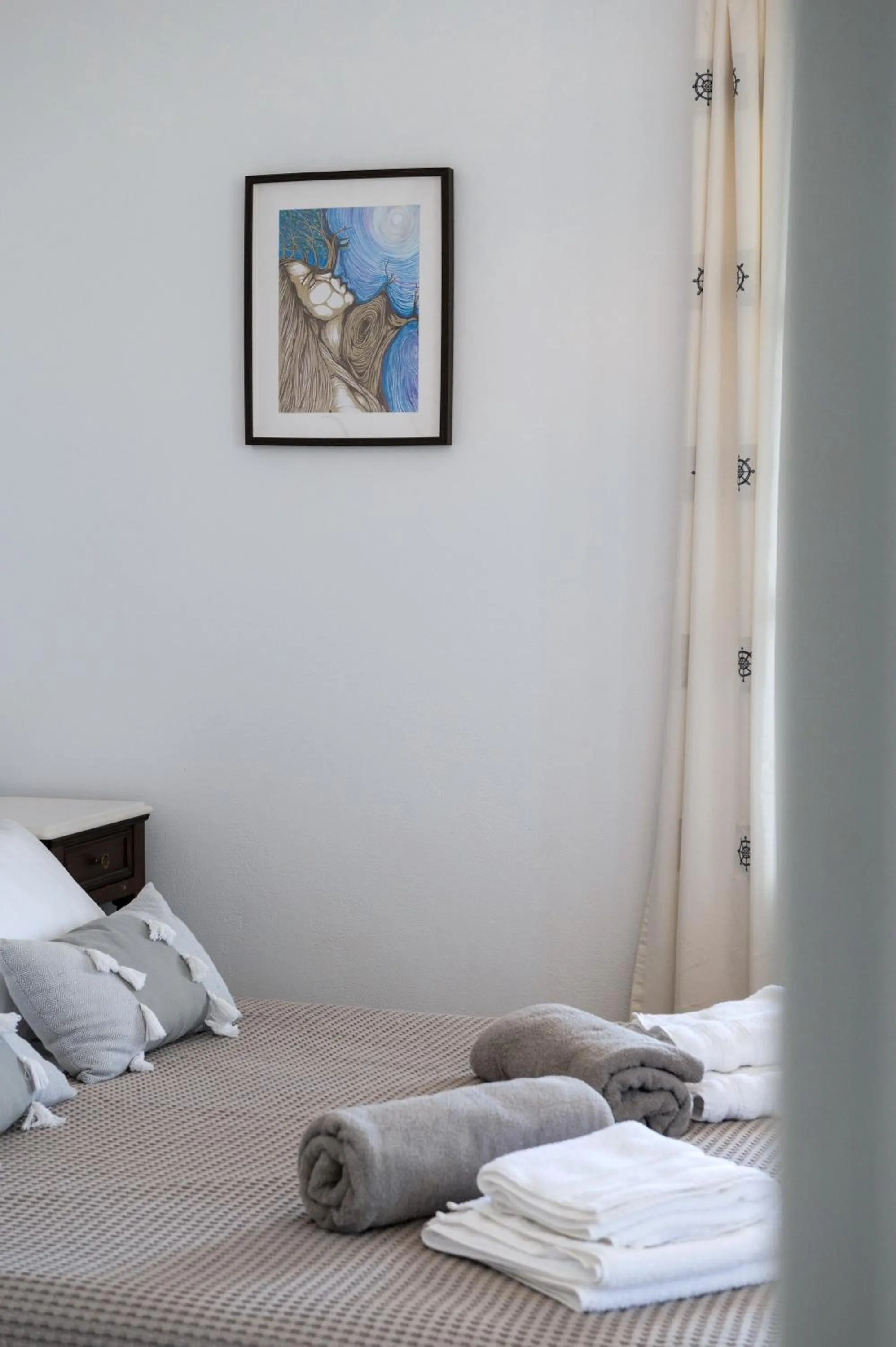 Bed in Sea Lilies Suites