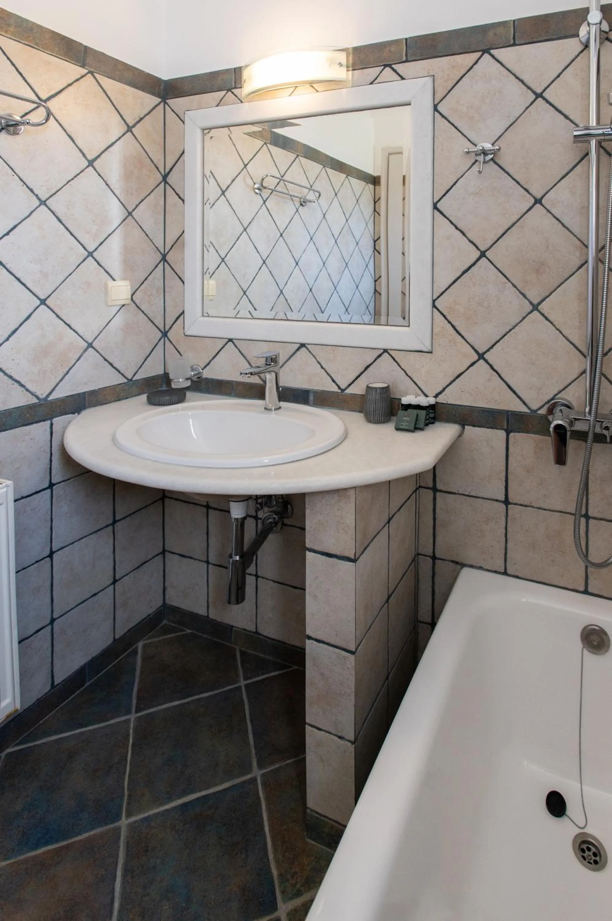 Bathroom in Sea Lilies Suites