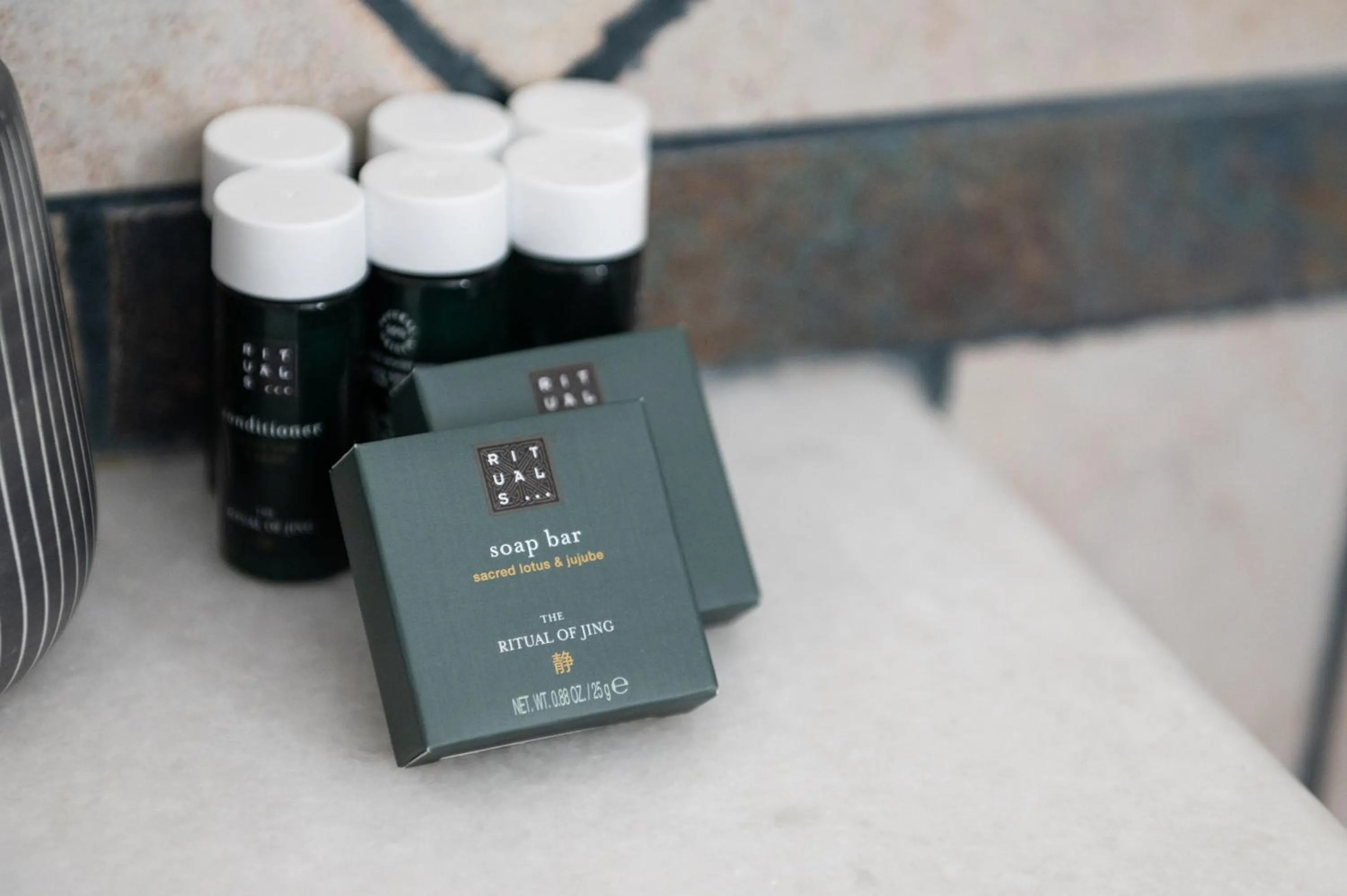 Bathroom in Sea Lilies Suites