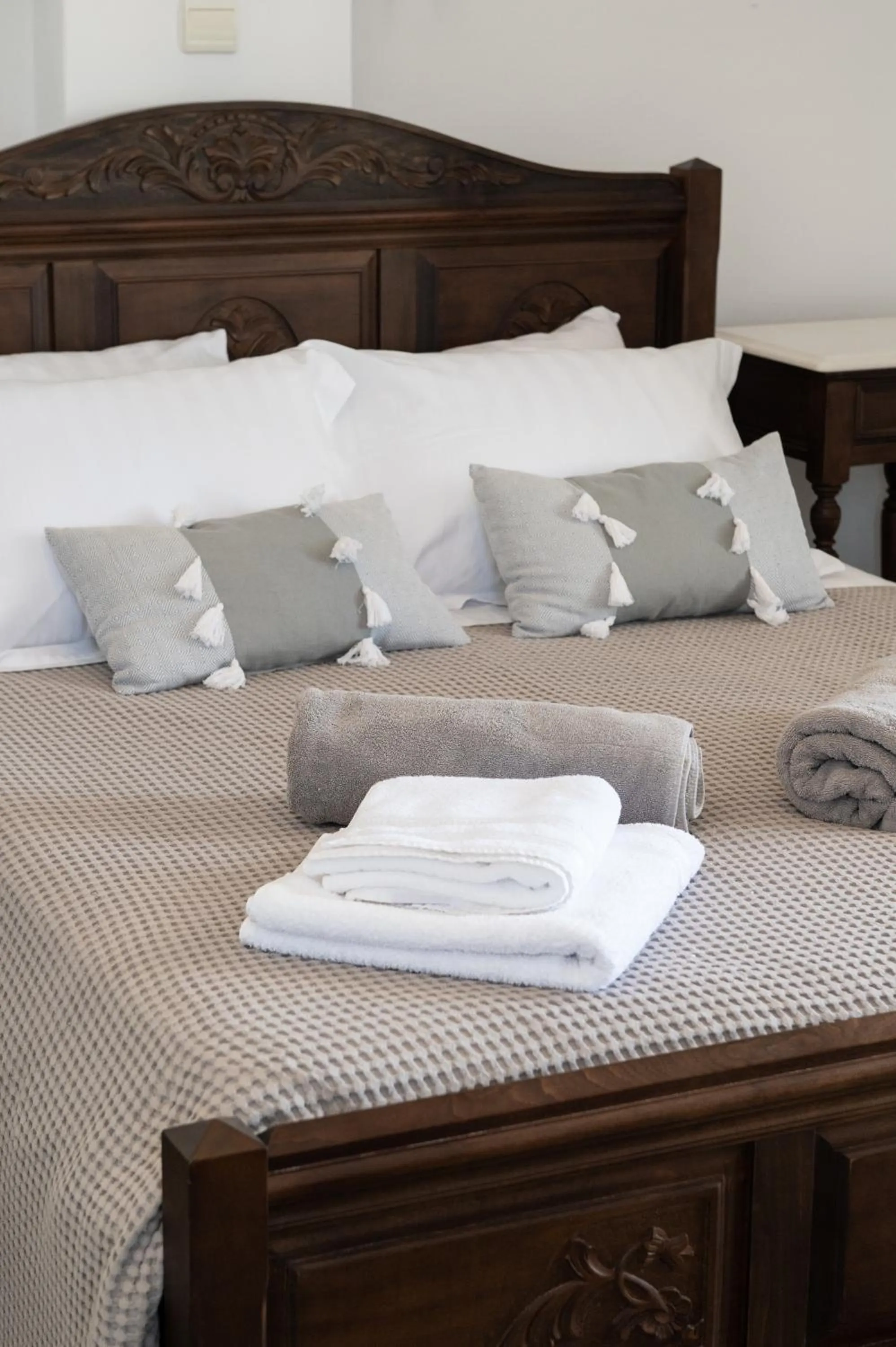 Bed in Sea Lilies Suites