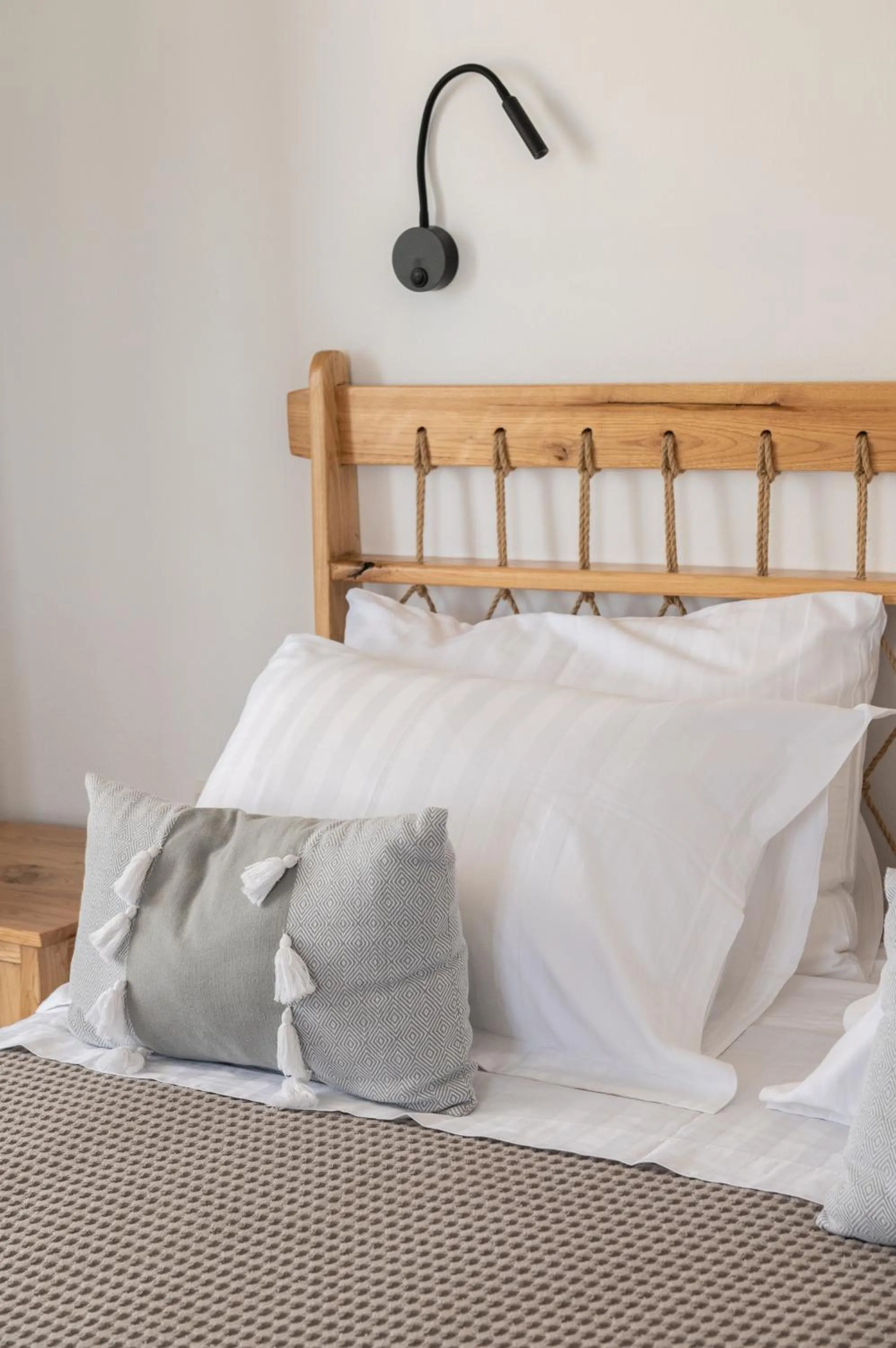 Bed in Sea Lilies Suites