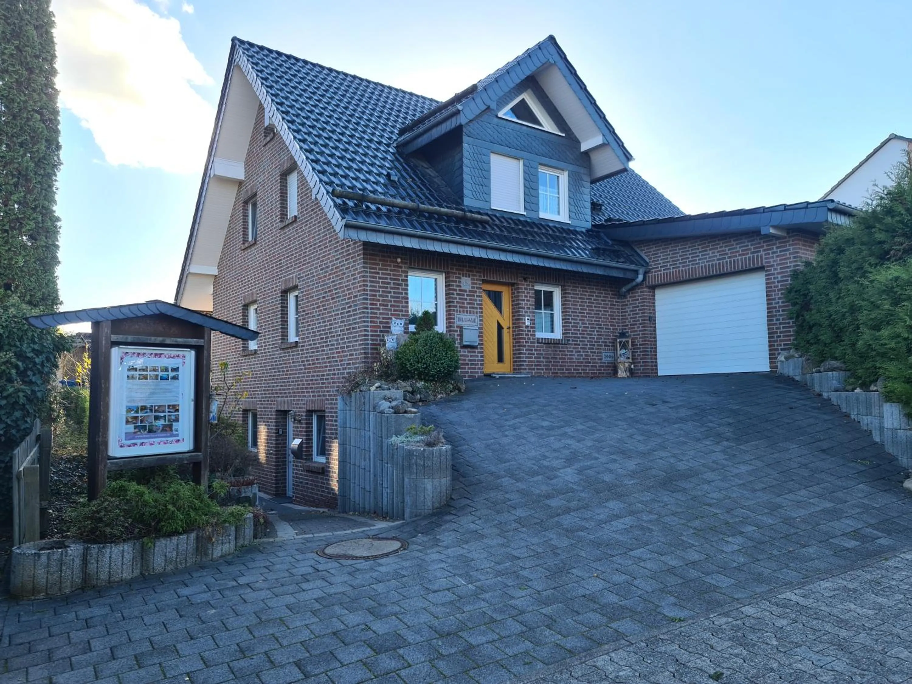 Property building in Haus Blume