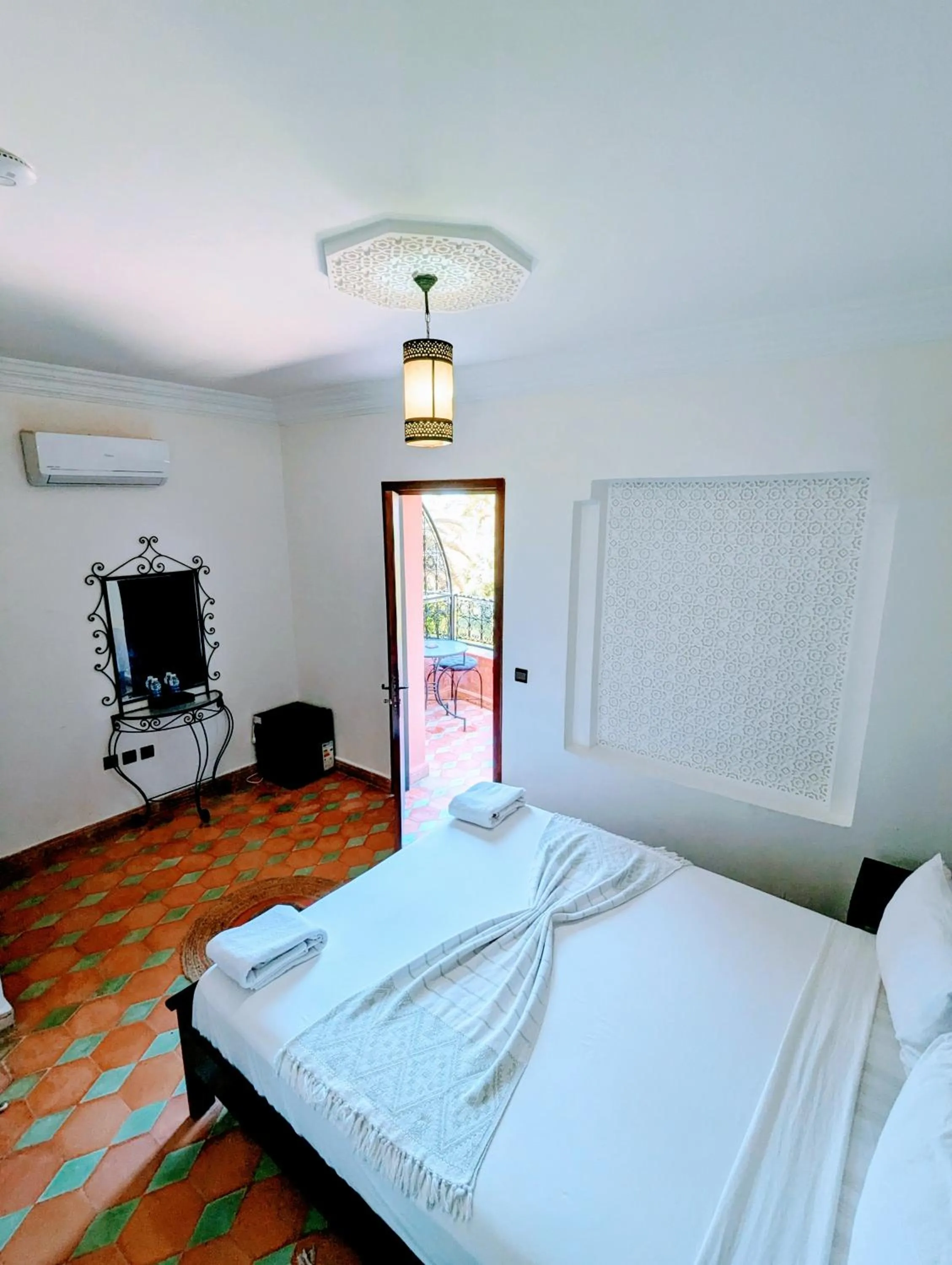 Double Room in Las Palmeras Guest House