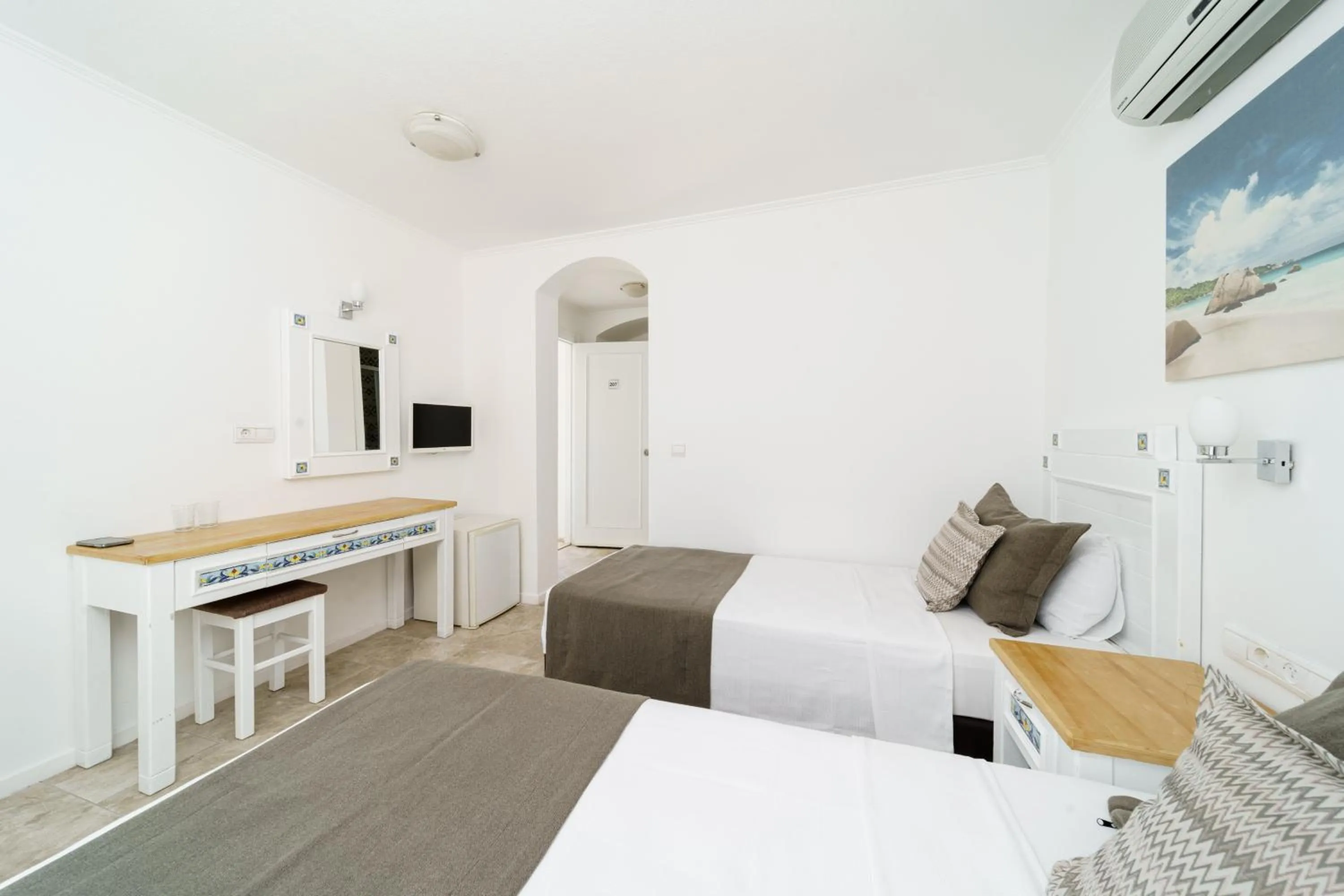 Photo of the whole room, Bed in Costa Sariyaz Hotel Bodrum