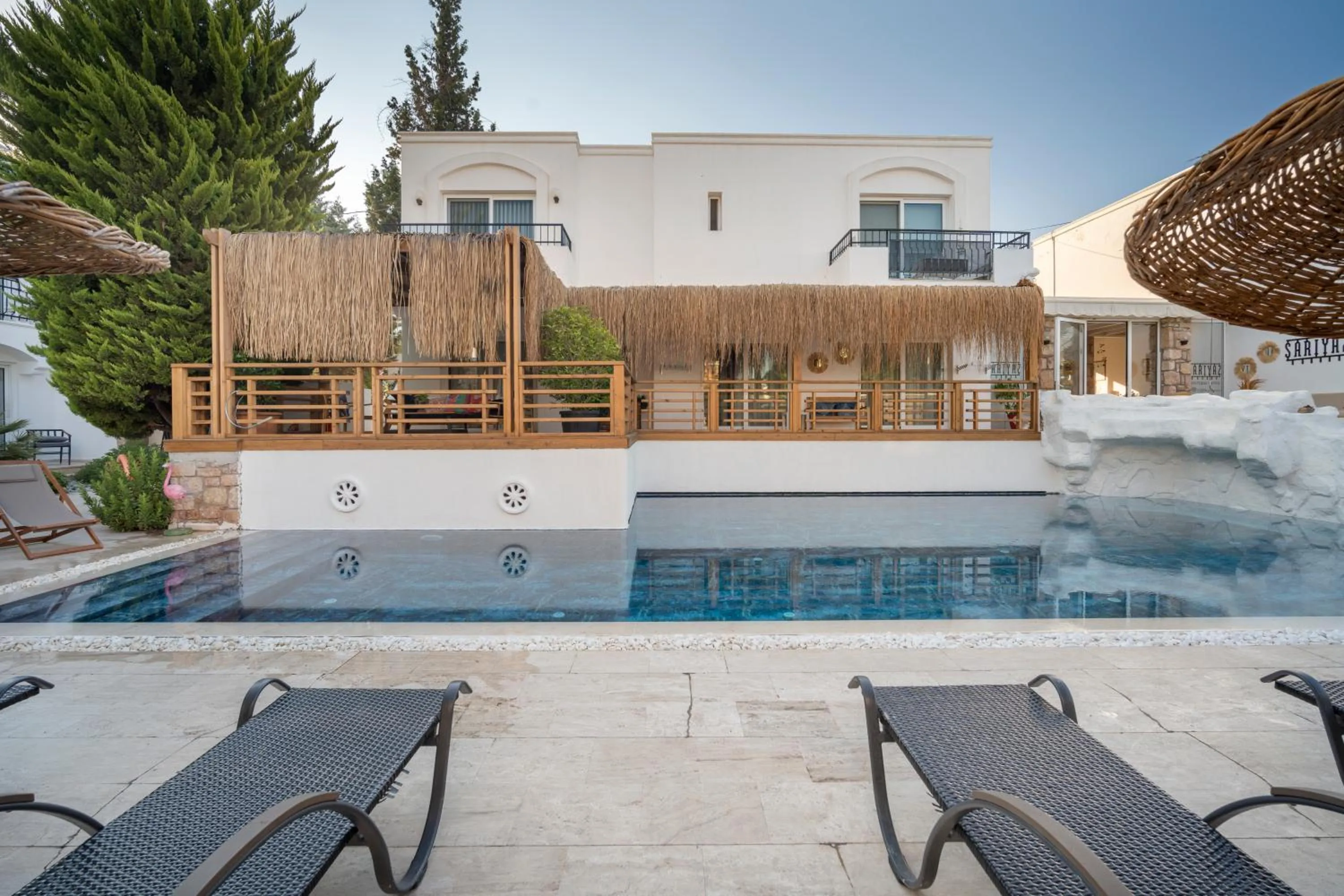 Day in Costa Sariyaz Hotel Bodrum