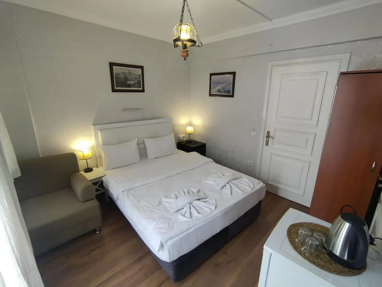 Bed in Hotel Antique