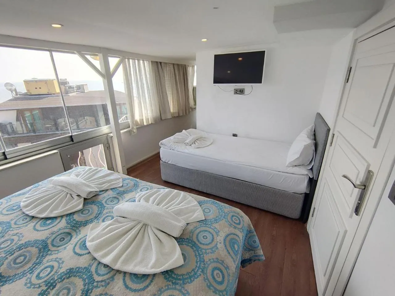 Bed in Hotel Antique