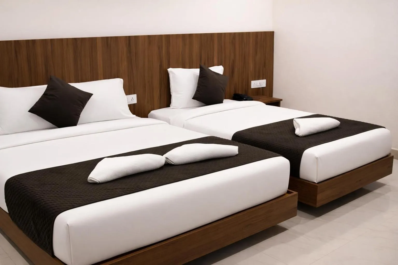 Bedroom, Bed in Hotel Sakura Inn