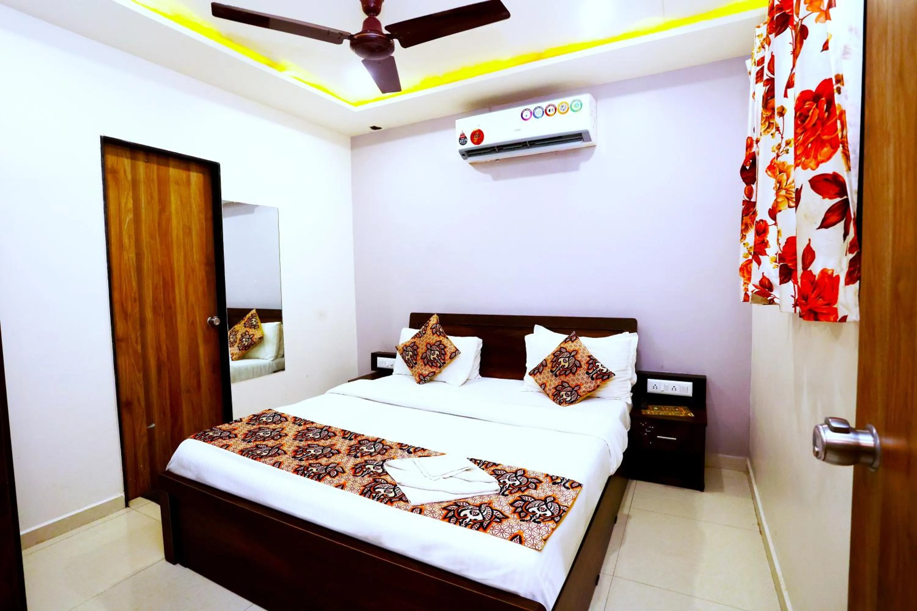 Hotel Blue Leaf