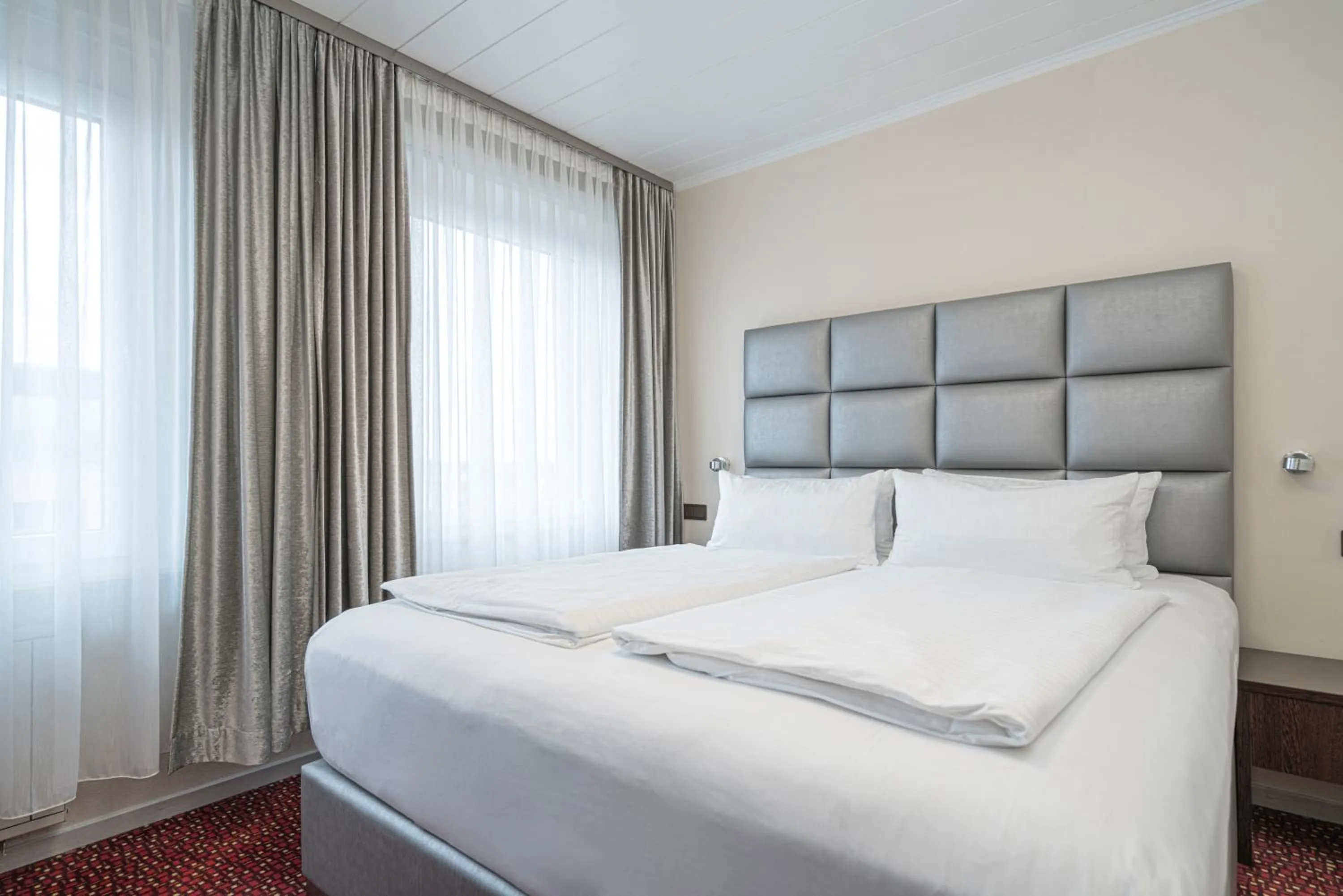 Bed in NP Hotel Königshof