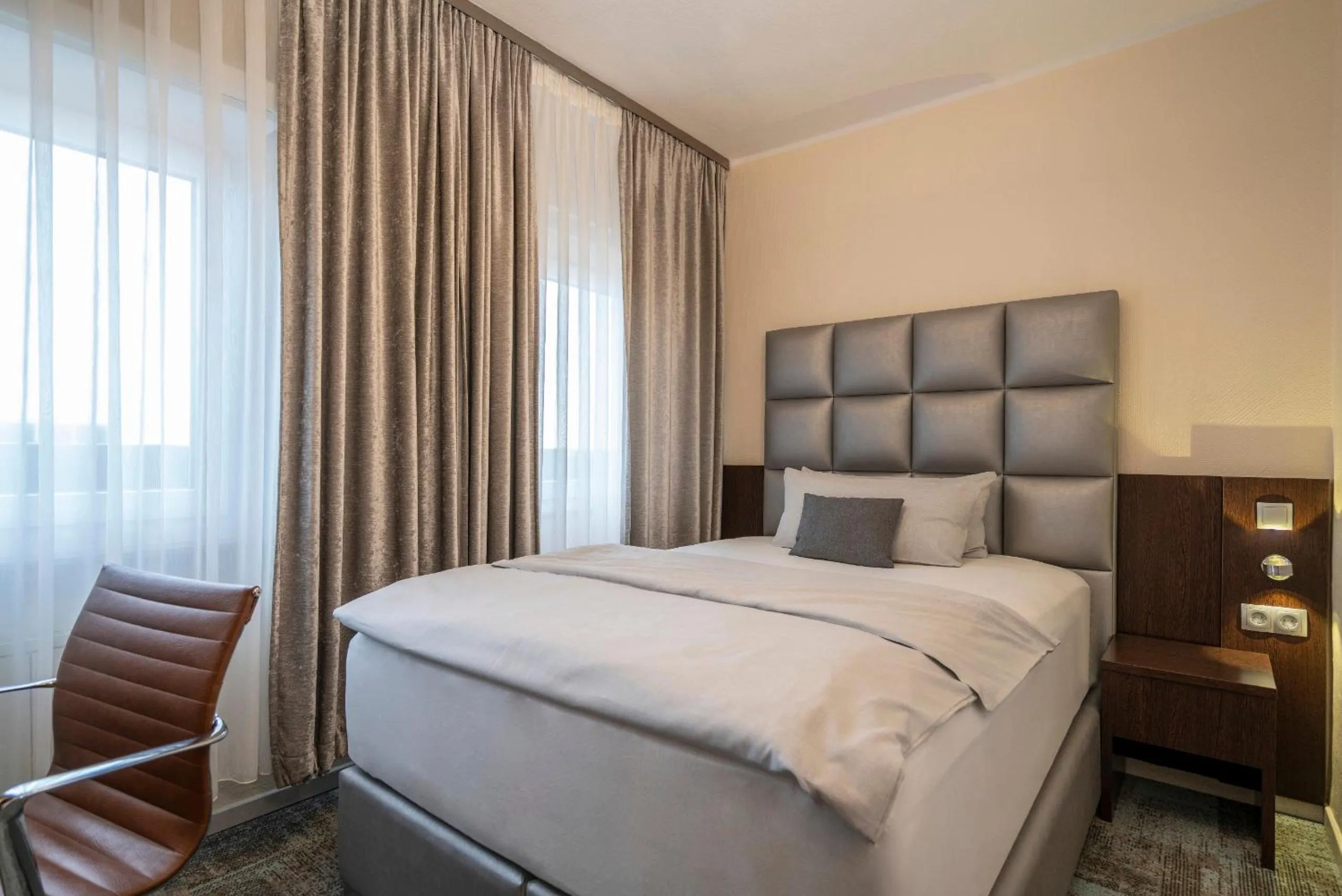 Bed in NP Hotel Königshof