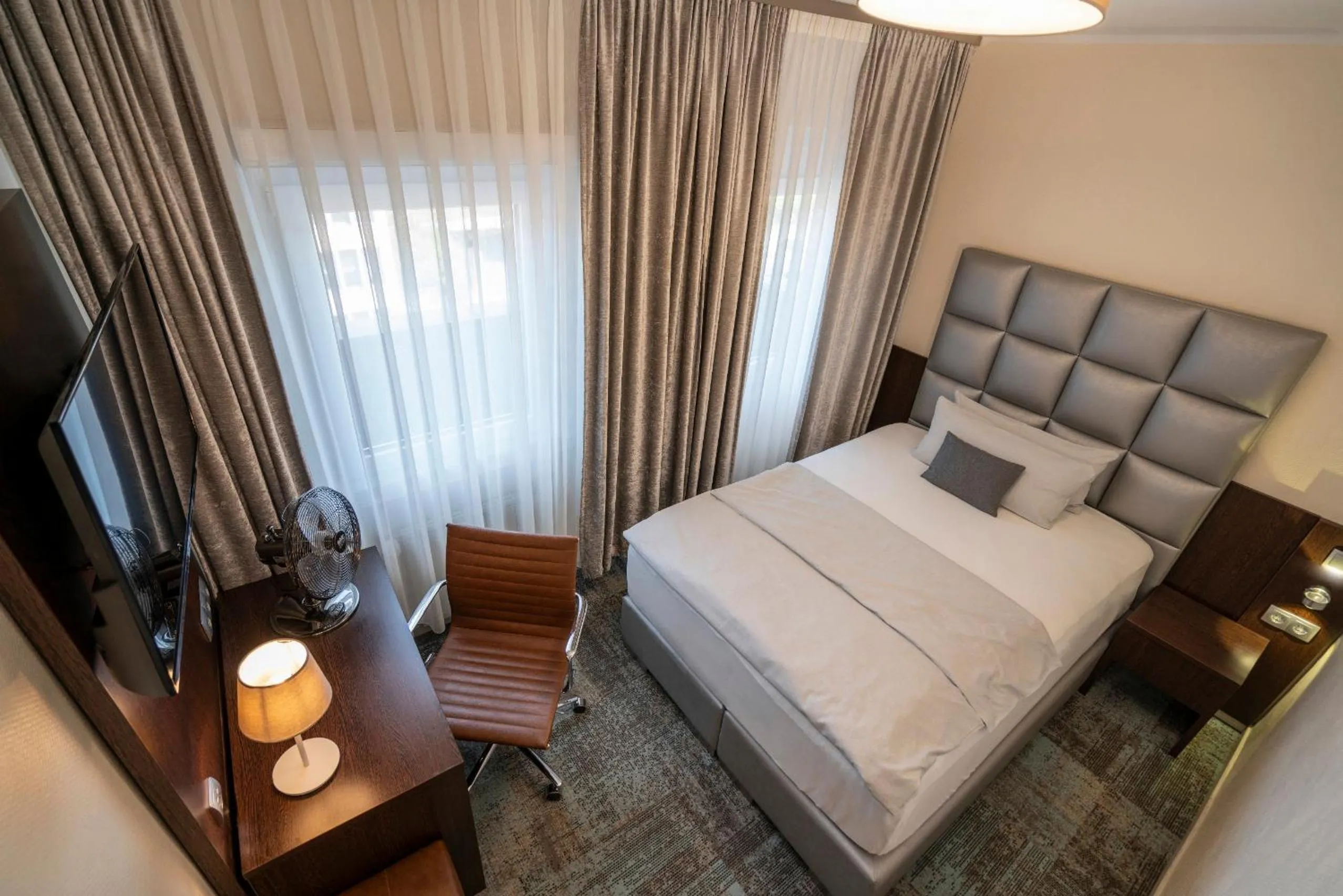 Bed in NP Hotel Königshof