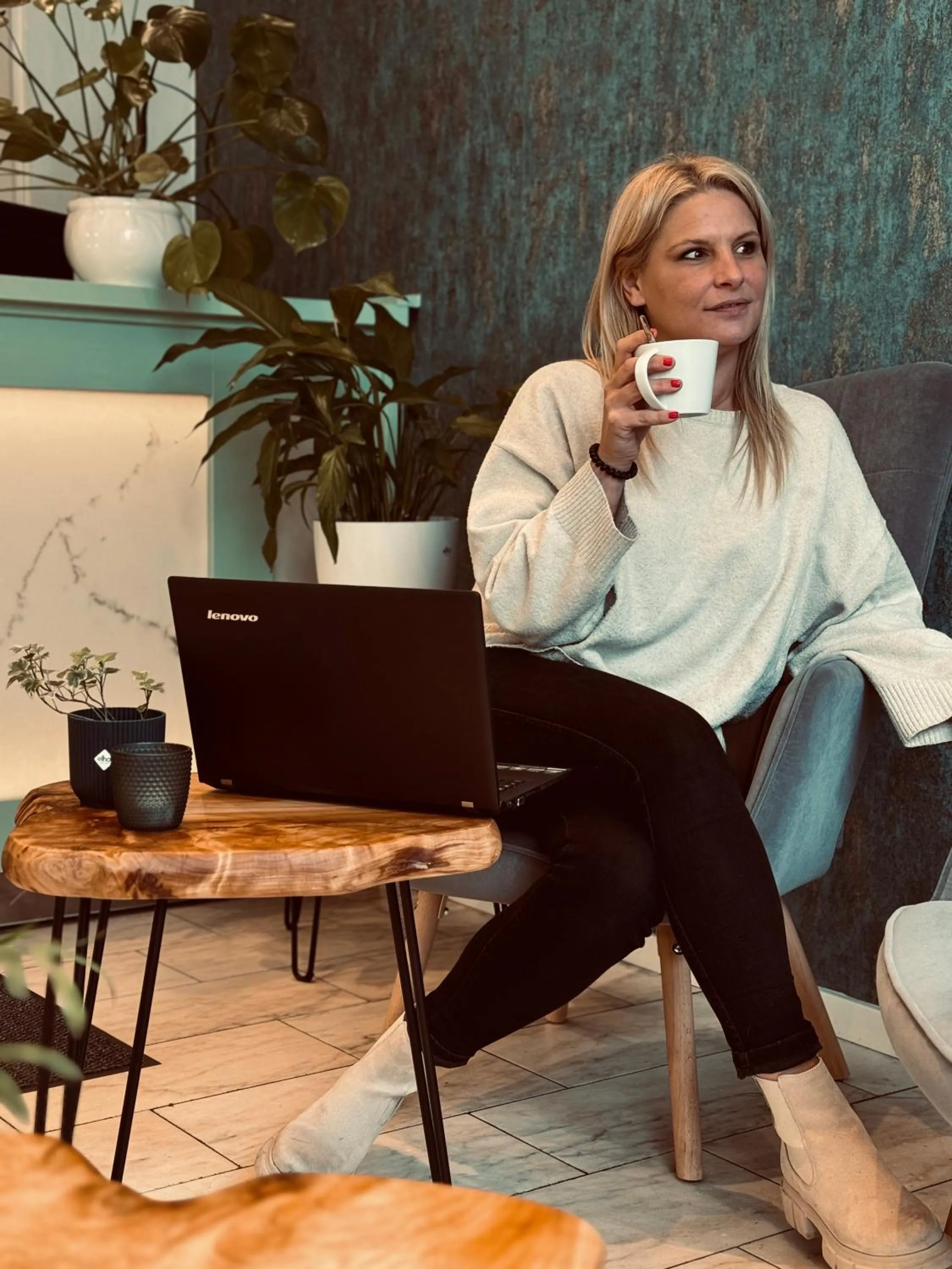 Lobby or reception in NP Hotel Königshof