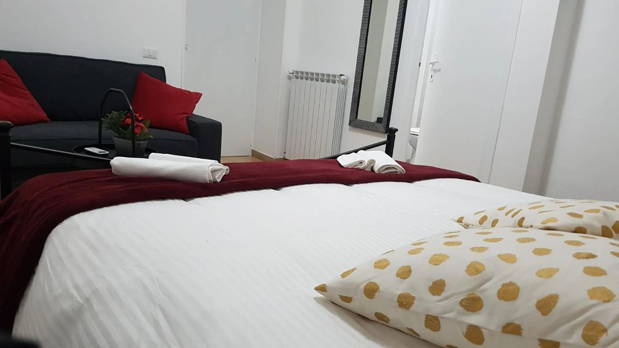 Bedroom, Bed in Oasi Madre della Pace