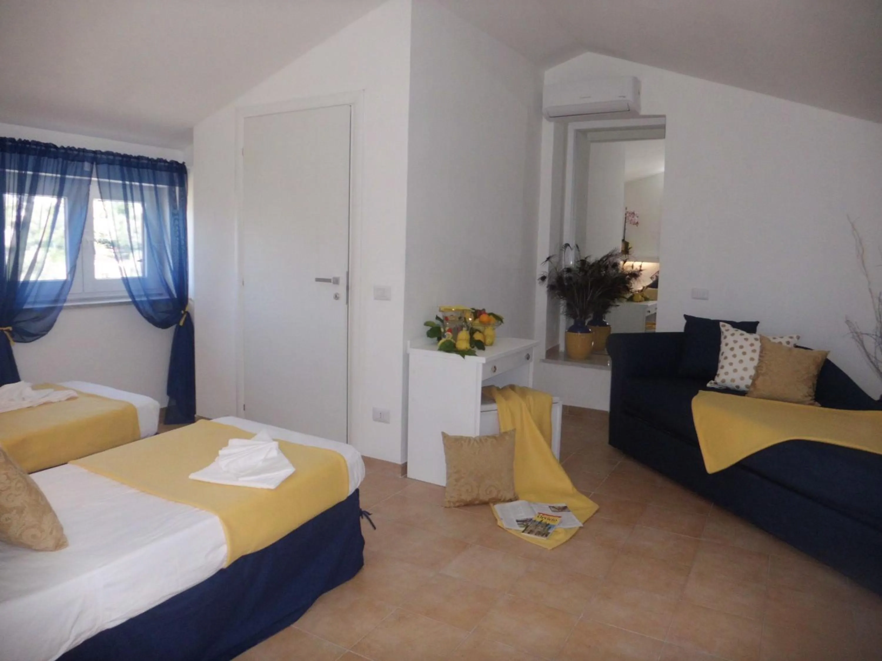 Bedroom, Bed in Oasi Madre della Pace