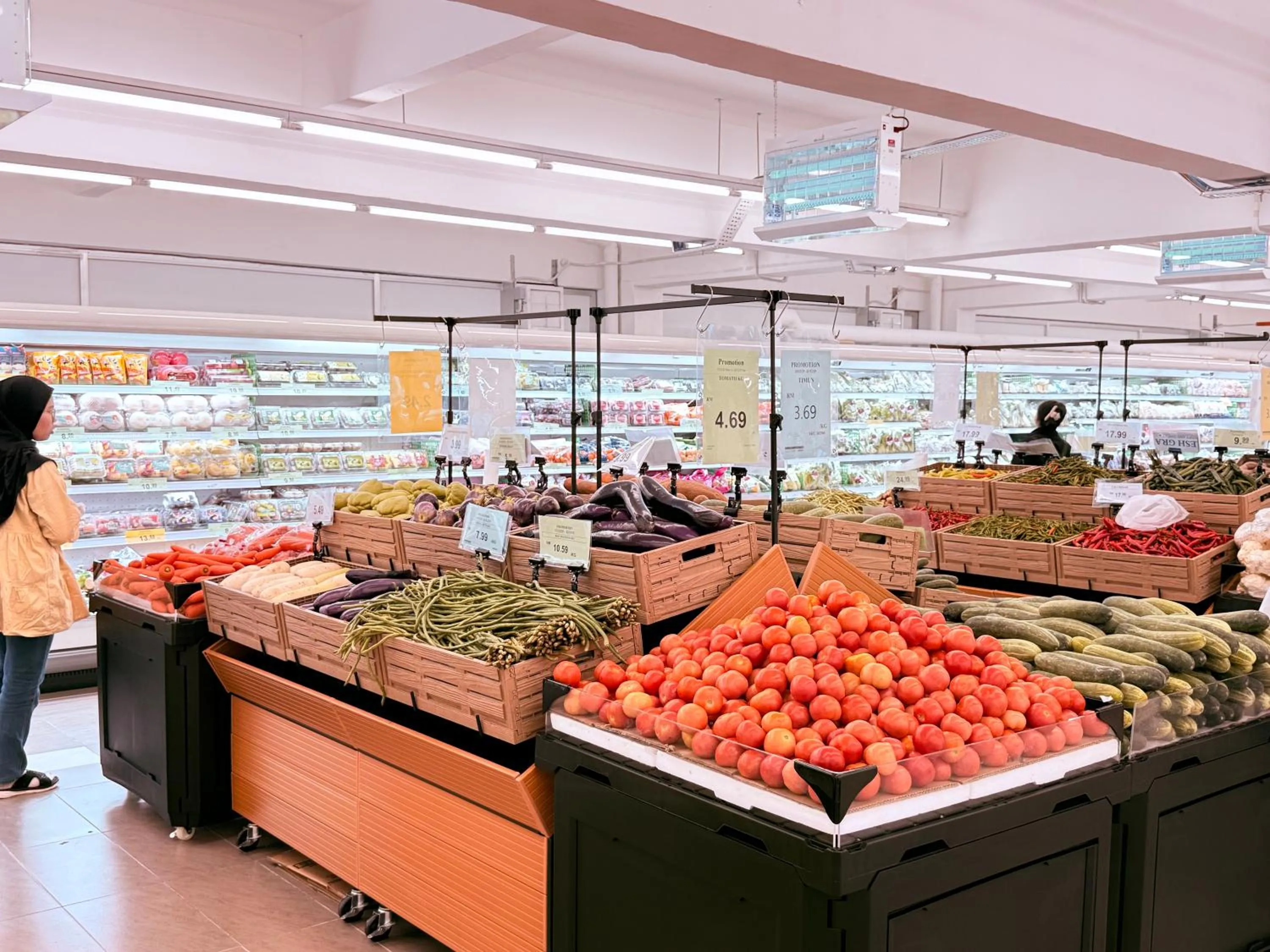 Supermarket/grocery shop in Nova Mountain n Sunrise view Hilltop Hotel Apartment in Cameron Highlands