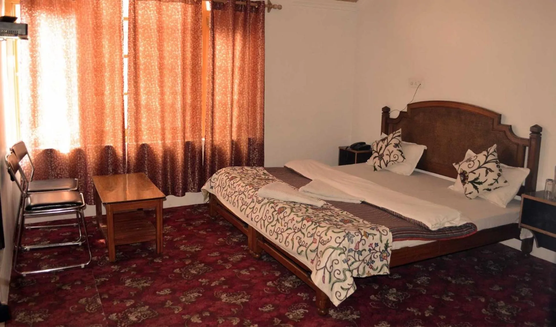 Bed in Hotel Al Azrah