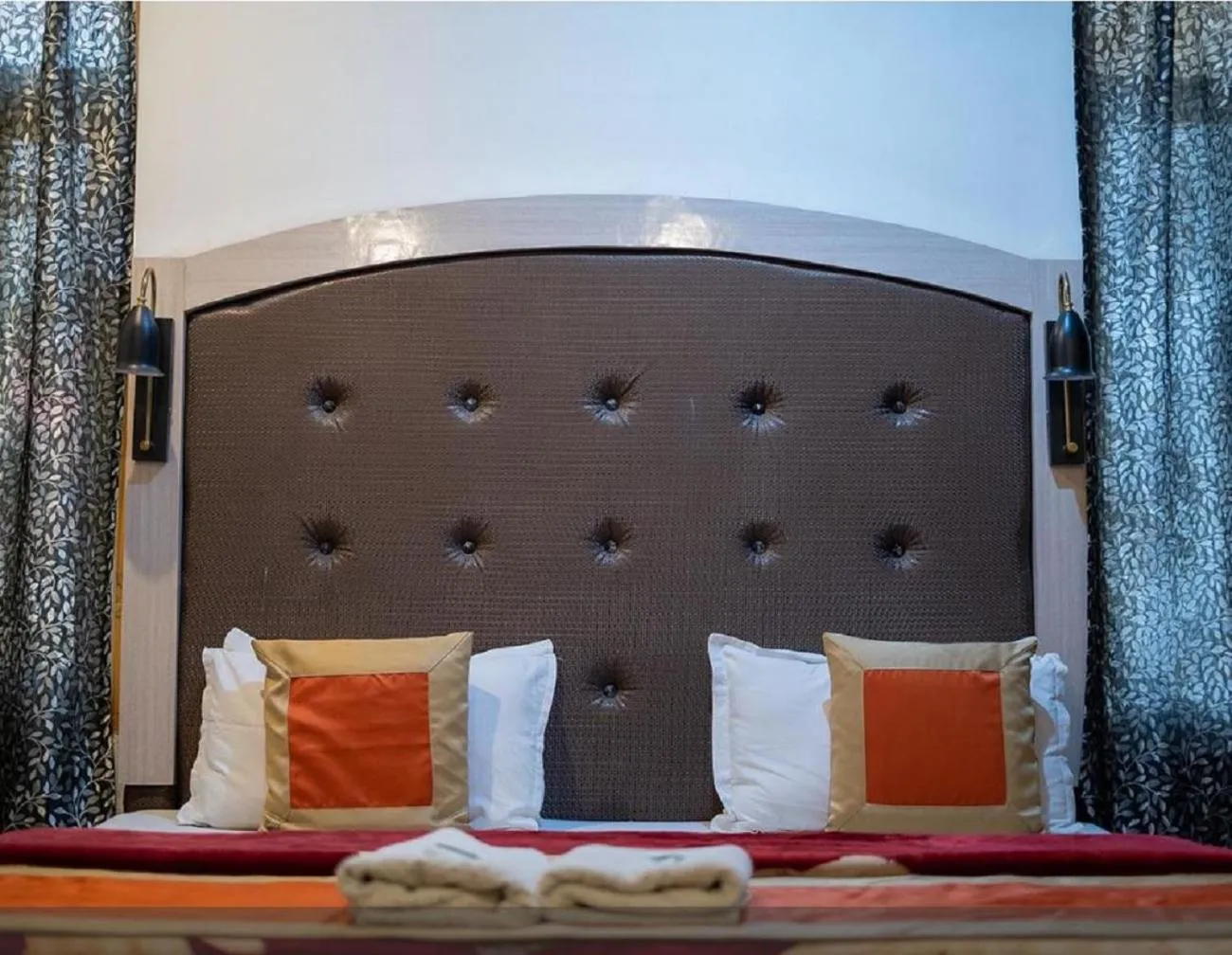 Bed in Hotel Al Azrah