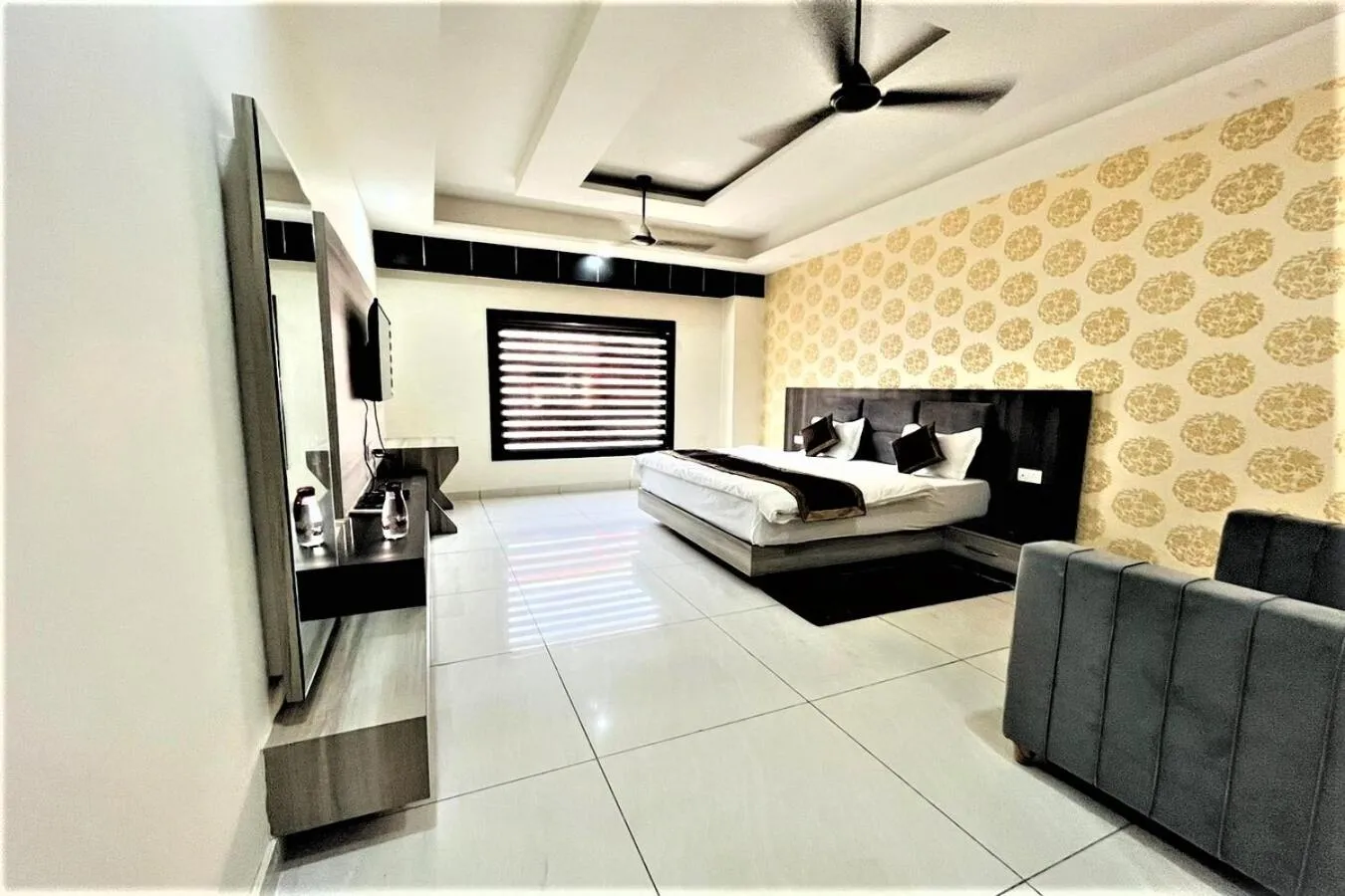 Living room in Hotel Blue Pine