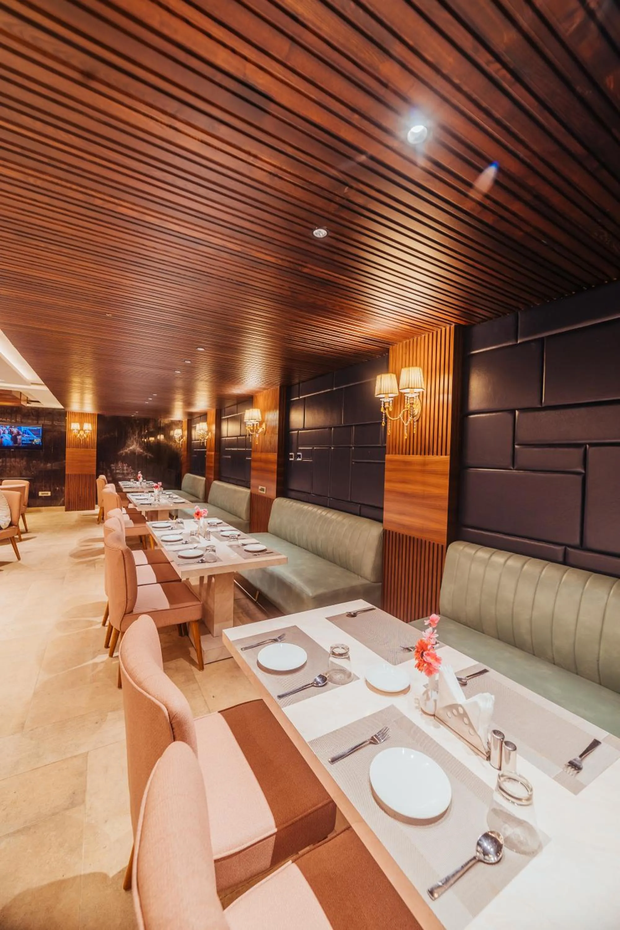 Restaurant/places to eat in The Ramayana Hotel, Ayodhya