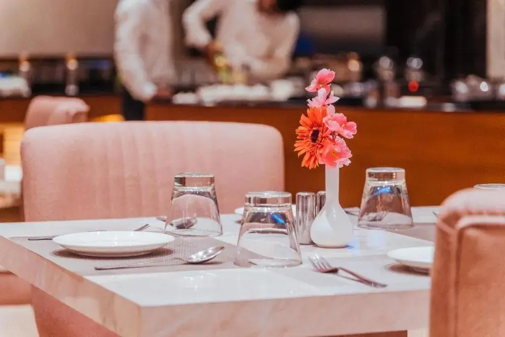 Restaurant/places to eat in The Ramayana Hotel, Ayodhya Restaurant/places to eat in The Ramayana Hotel, Ayodhya