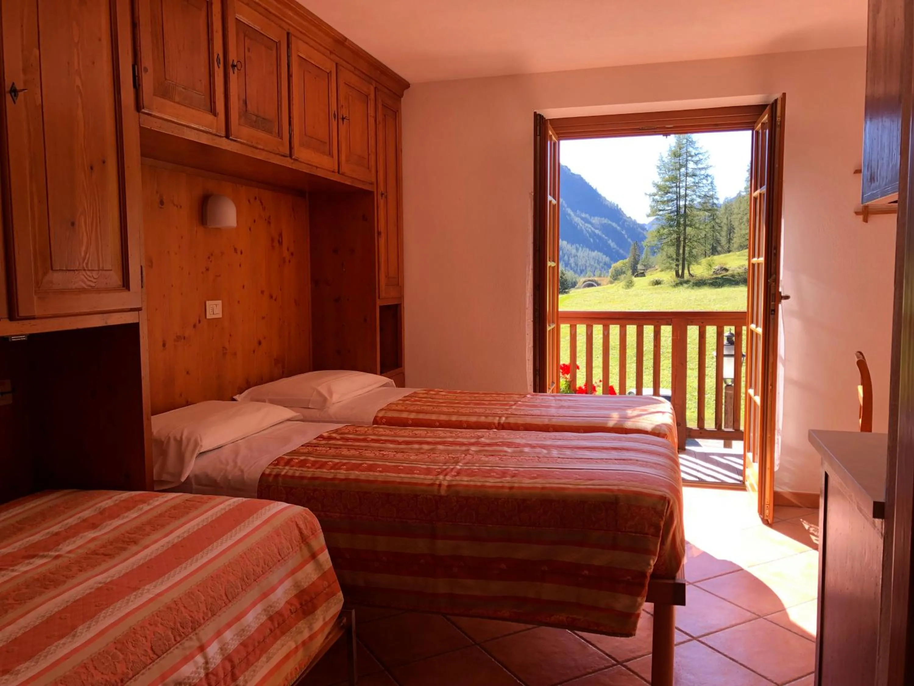 Bed in Residence Oberteil