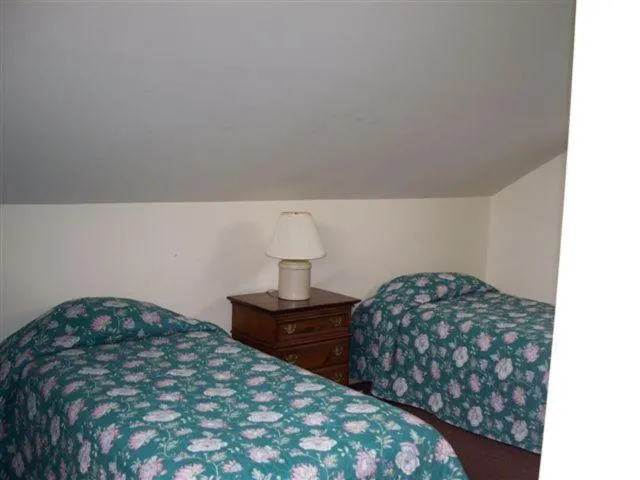 Bed in IGLS Resort Villas at Innsbruck