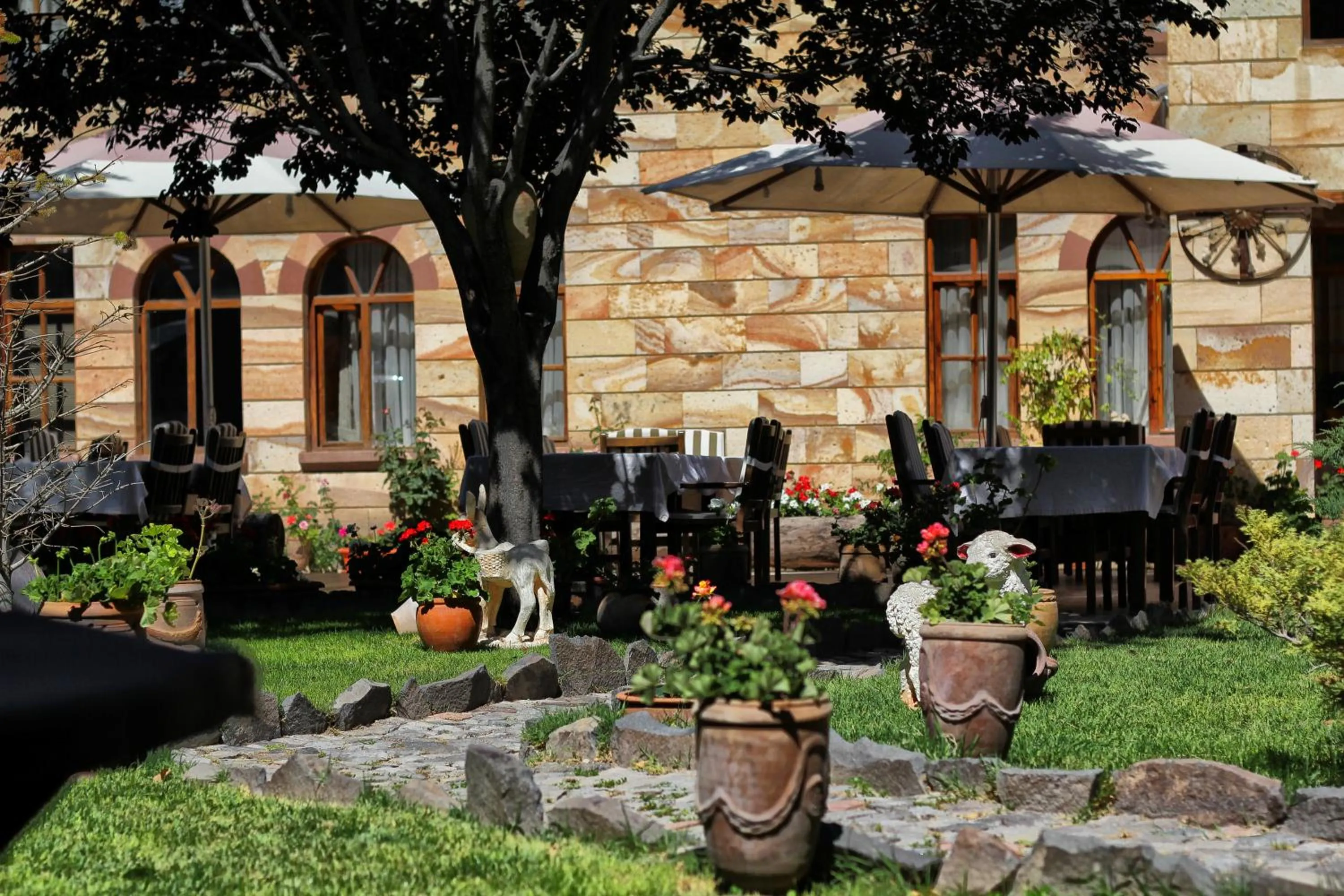 Garden in Akuzun Stone Hotel