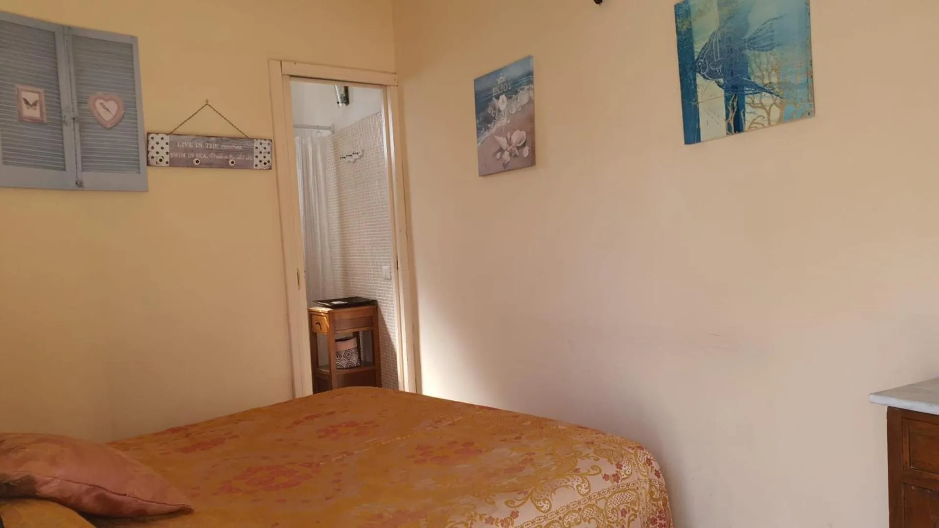 Photo of the whole room in Palazzo Baffa