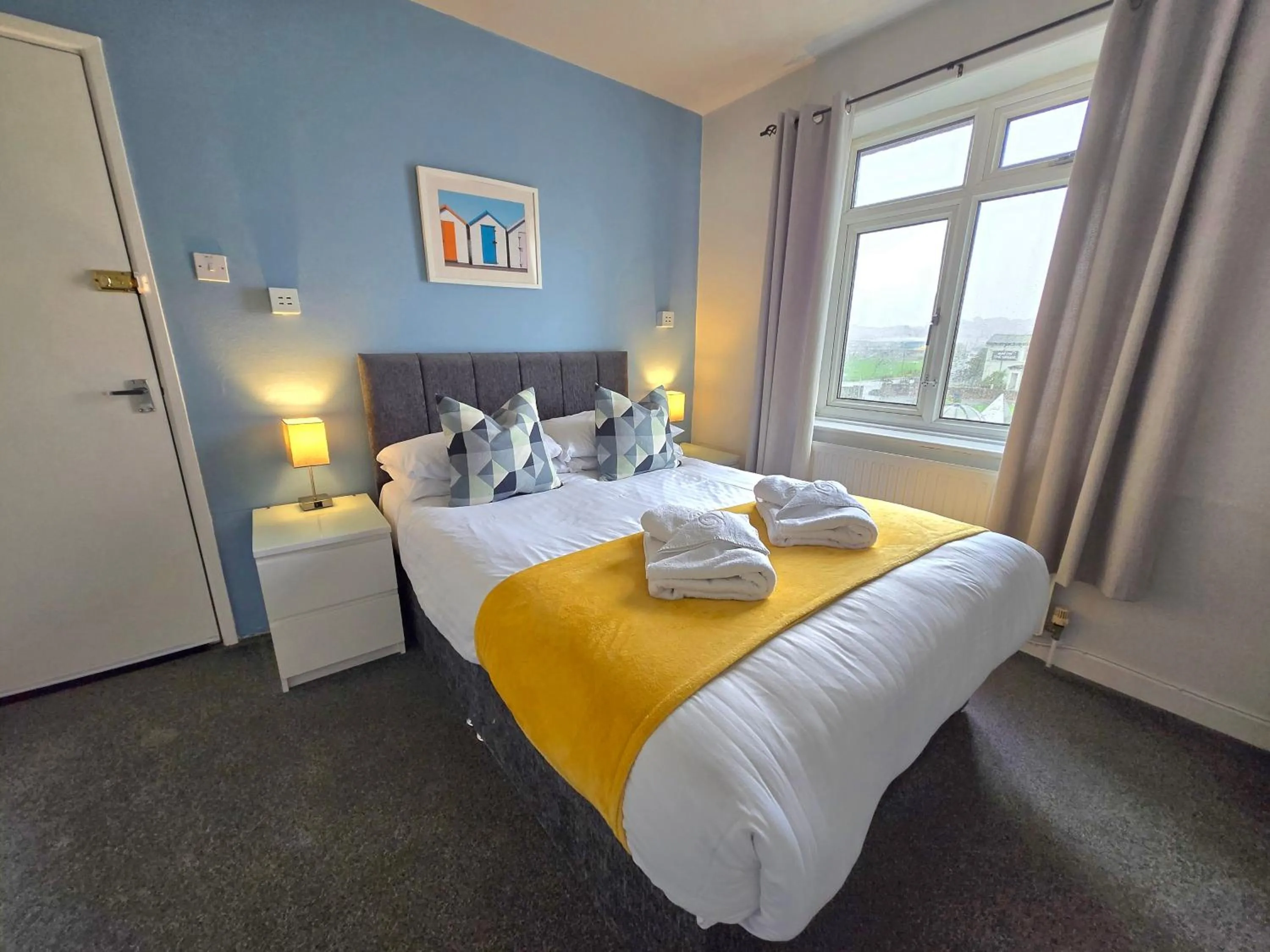 Bed in Beach Hotel Torbay B&B