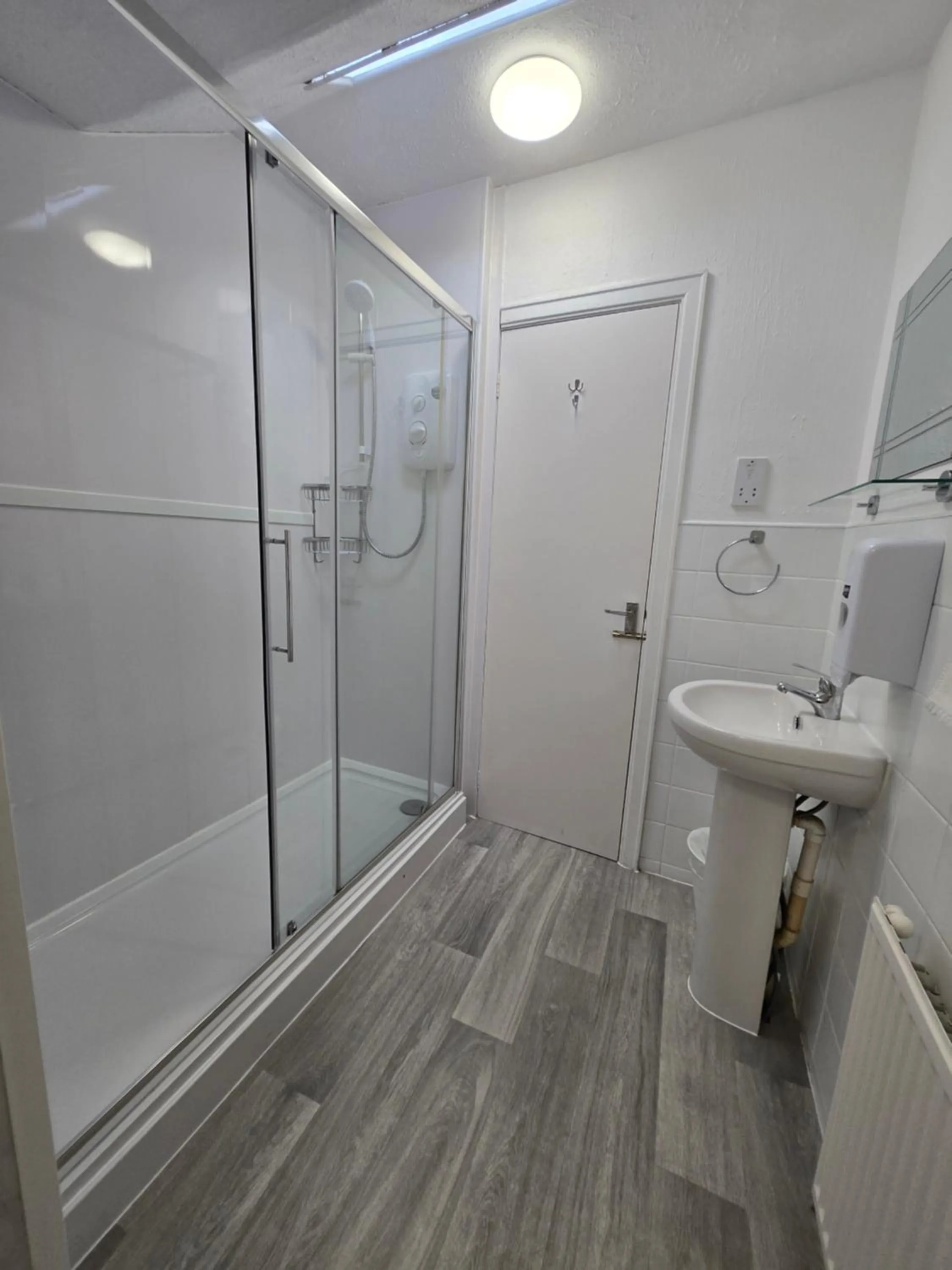 Beach Hotel Torbay B&B