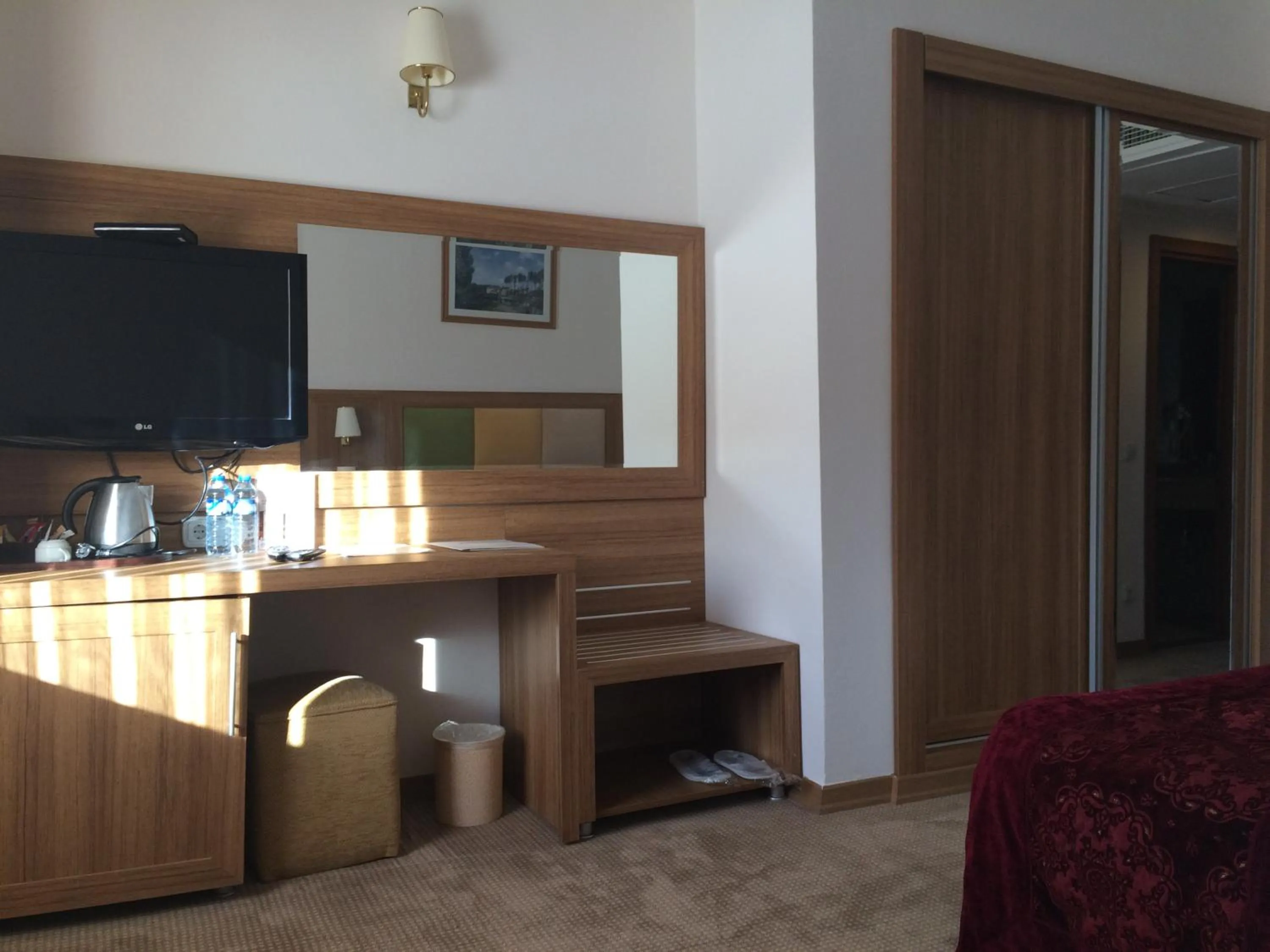 Coffee/tea facilities in Palan Ski & Convention Resort Hotel