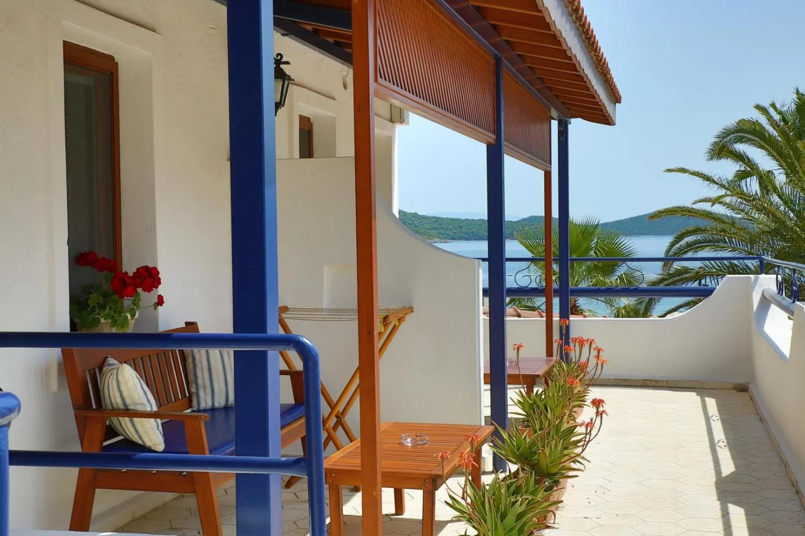 Patio in UzHan Beach Hotel