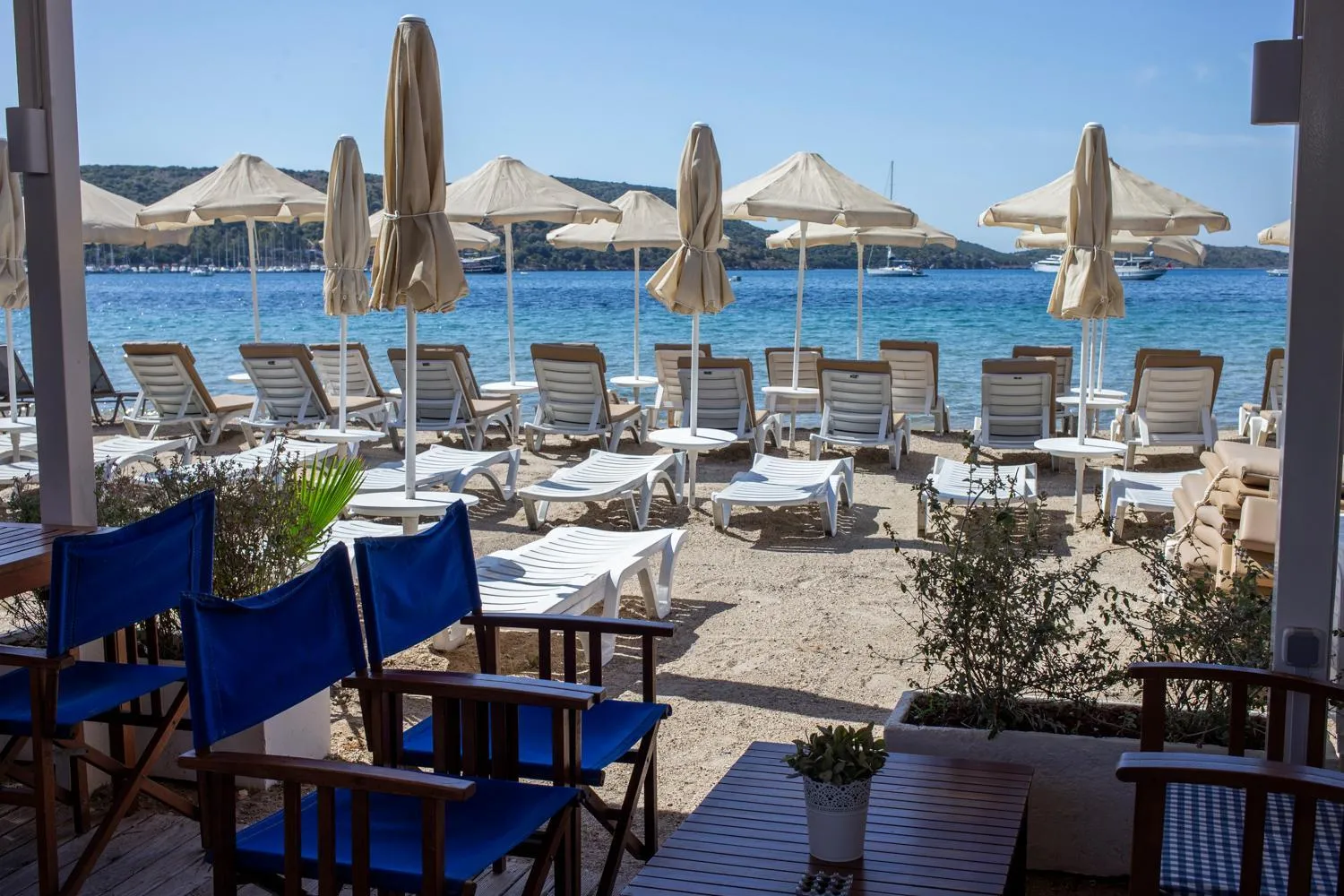 Restaurant/places to eat in UzHan Beach Hotel