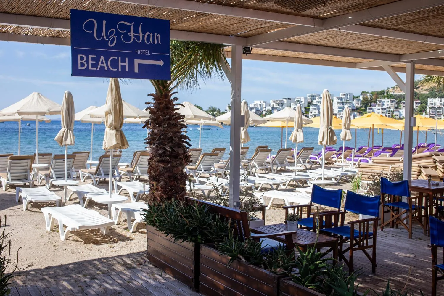 Restaurant/places to eat in UzHan Beach Hotel