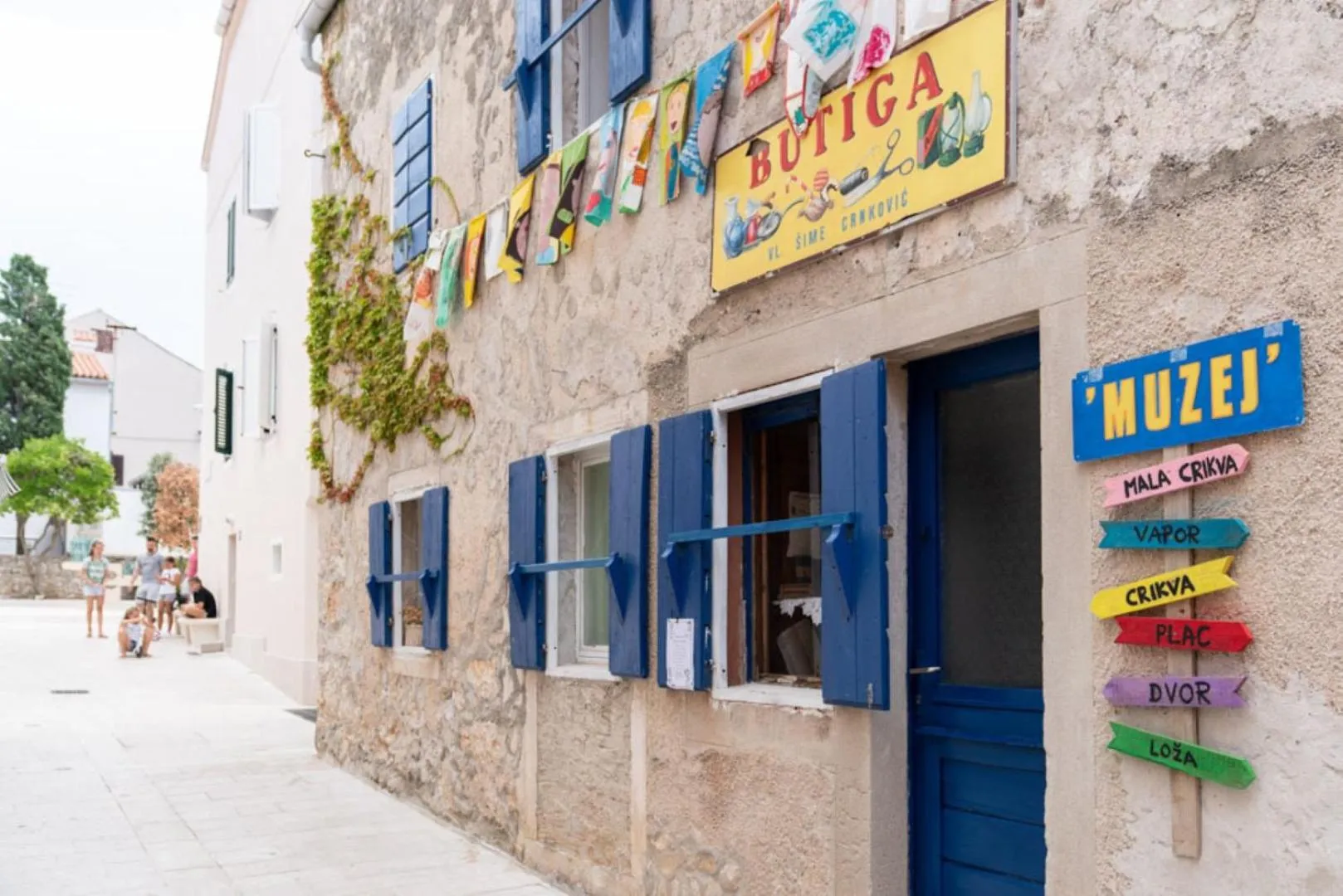 Neighbourhood in Apartments in city center Ventus