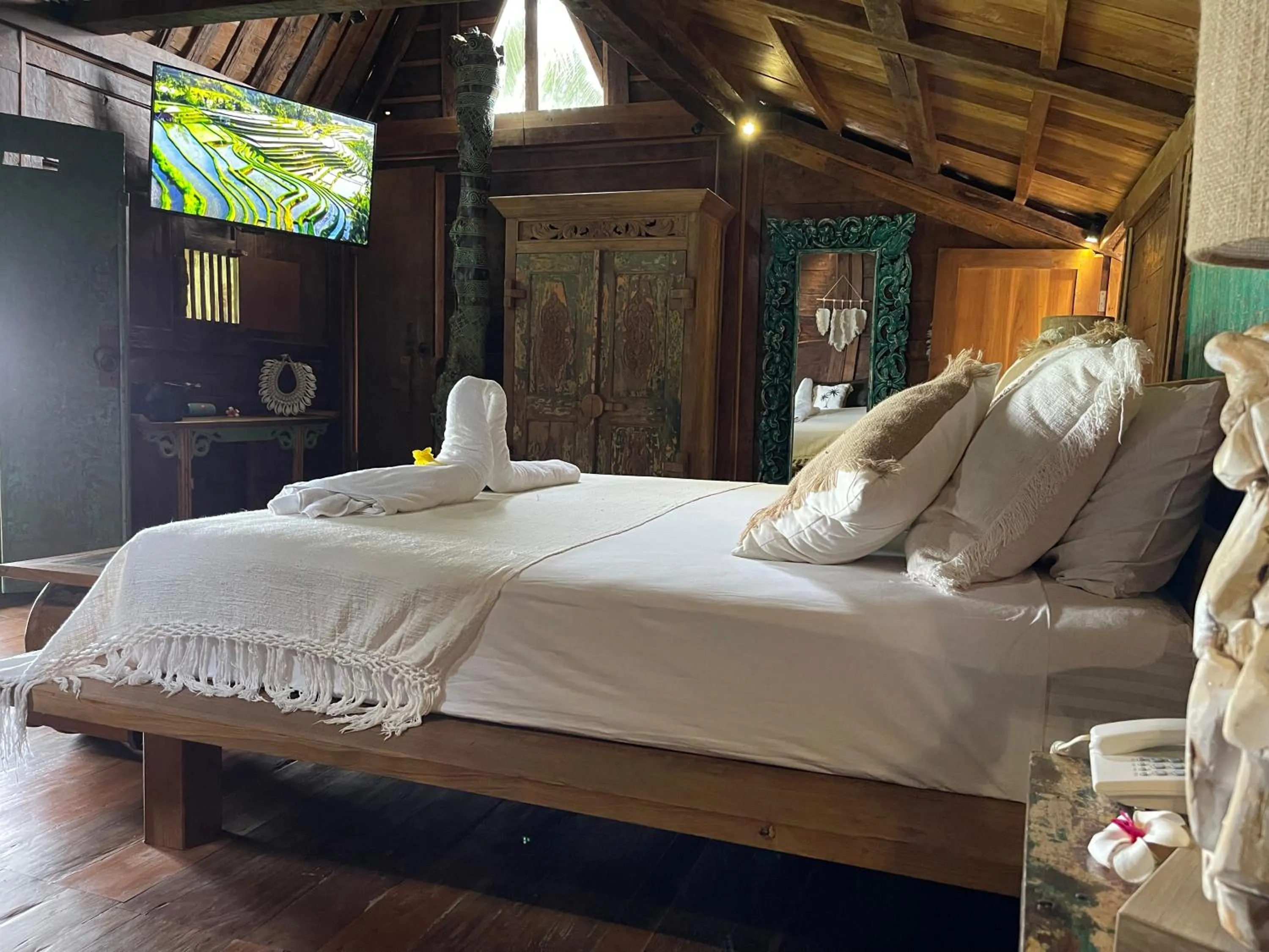 TV and multimedia, Bed in Louka Beach Bali