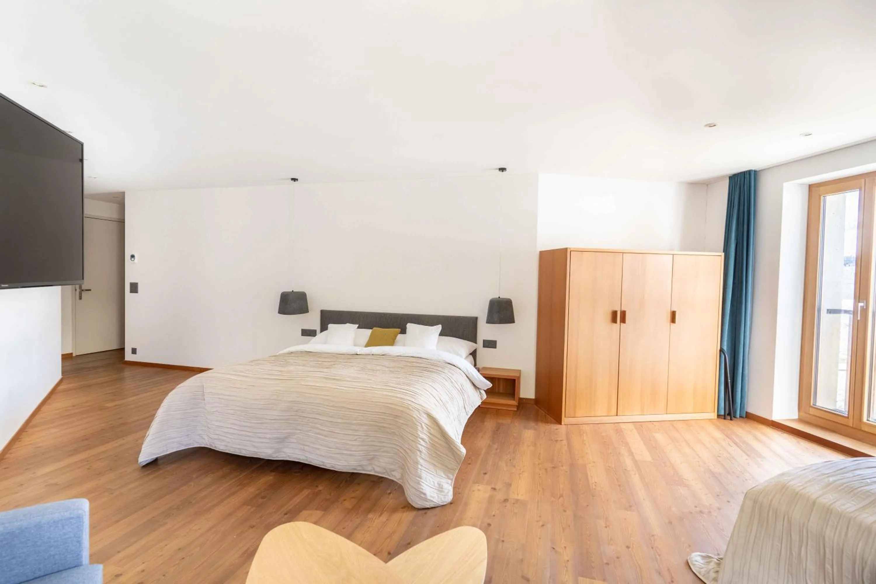 Photo of the whole room, Bed in Longhin Maloja B&B