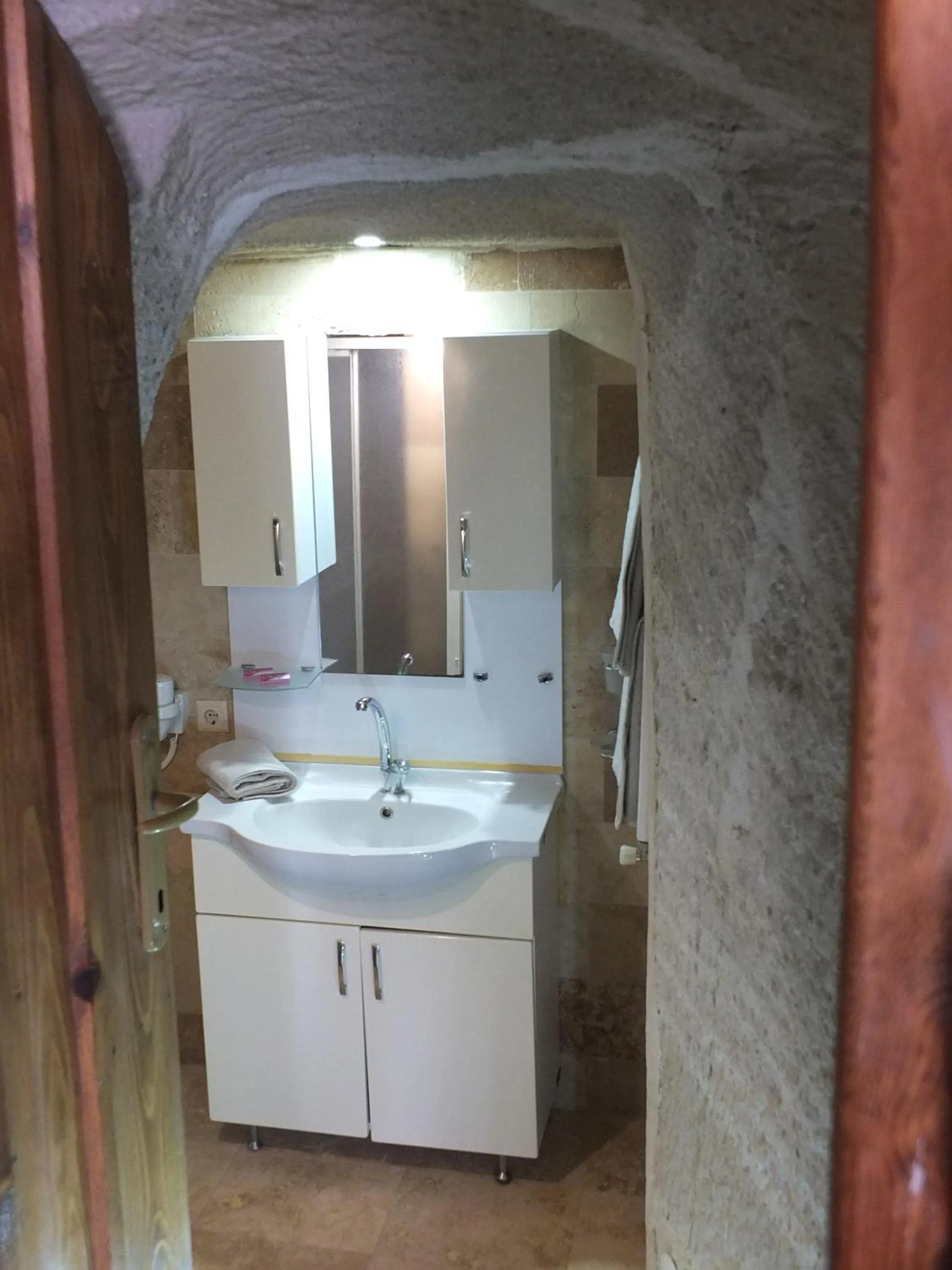 Bathroom in Anatolia cave hotel Pension