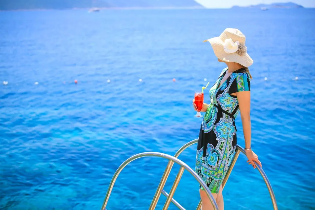 Beach in Diva Residence Allsuite Hotel