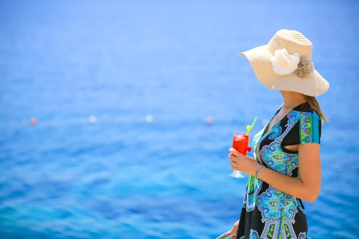 Beach in Diva Residence Allsuite Hotel