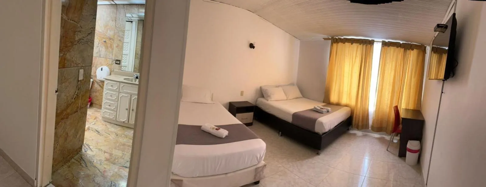 Bed in HOTEL EMBASSY STAR