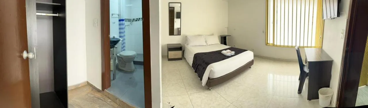 Bed in HOTEL EMBASSY STAR