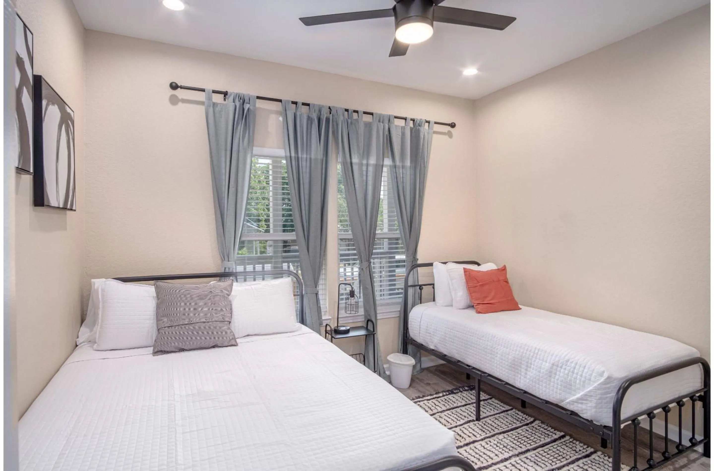 Bed in Beautiful Fenced 3BR 2BA Near Exciting Downtown