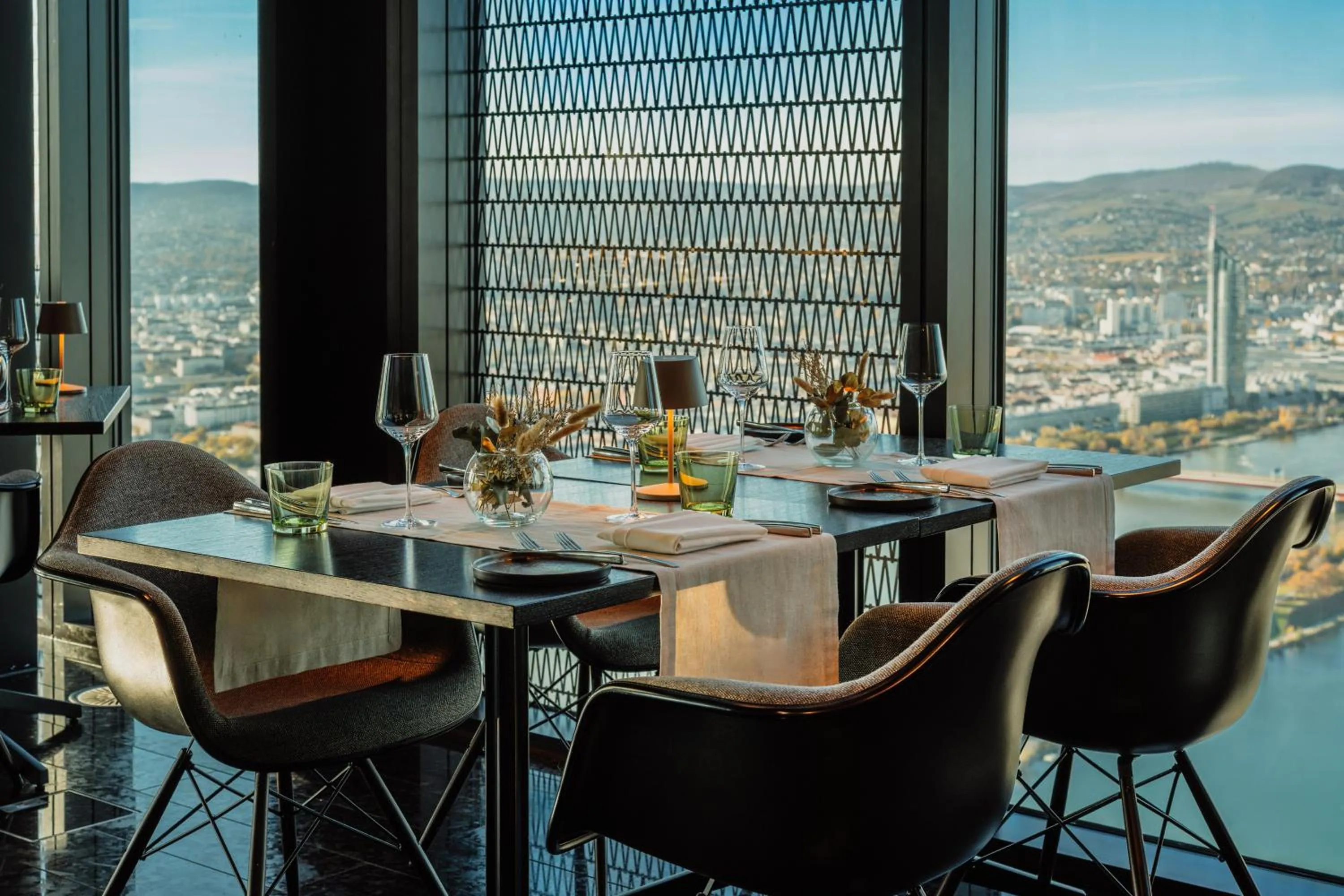 Restaurant/places to eat in Melia Vienna