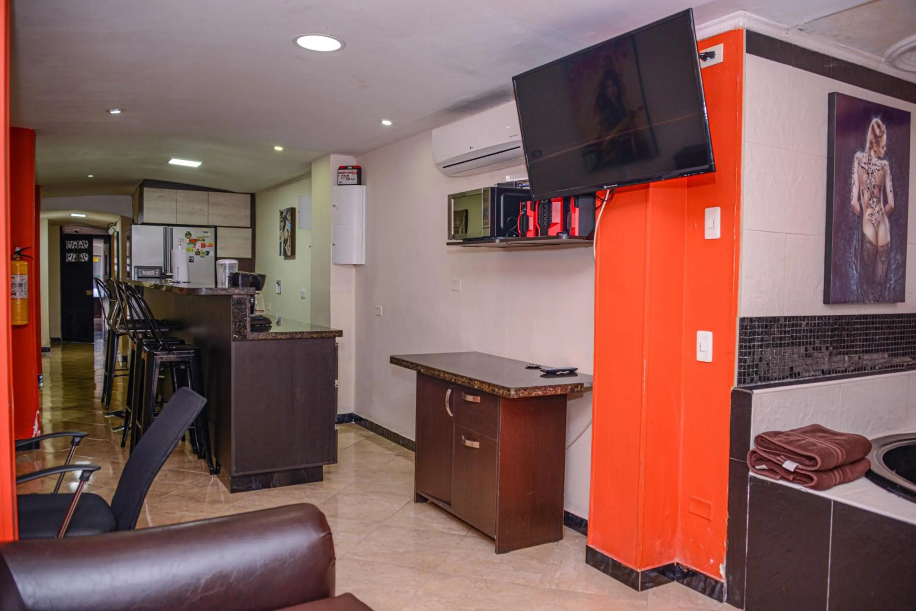 Kitchen or kitchenette in Calle 8 Suites