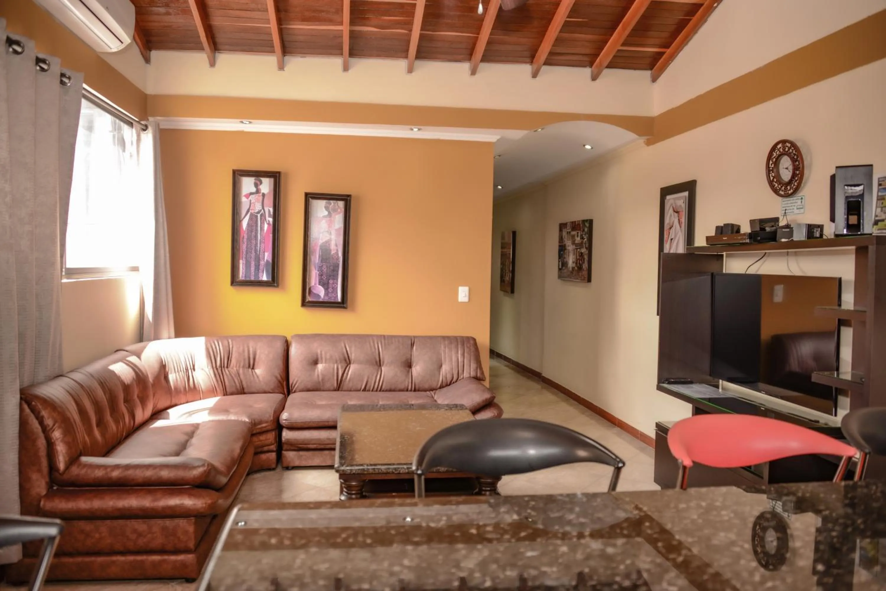 Living room in Calle 8 Suites