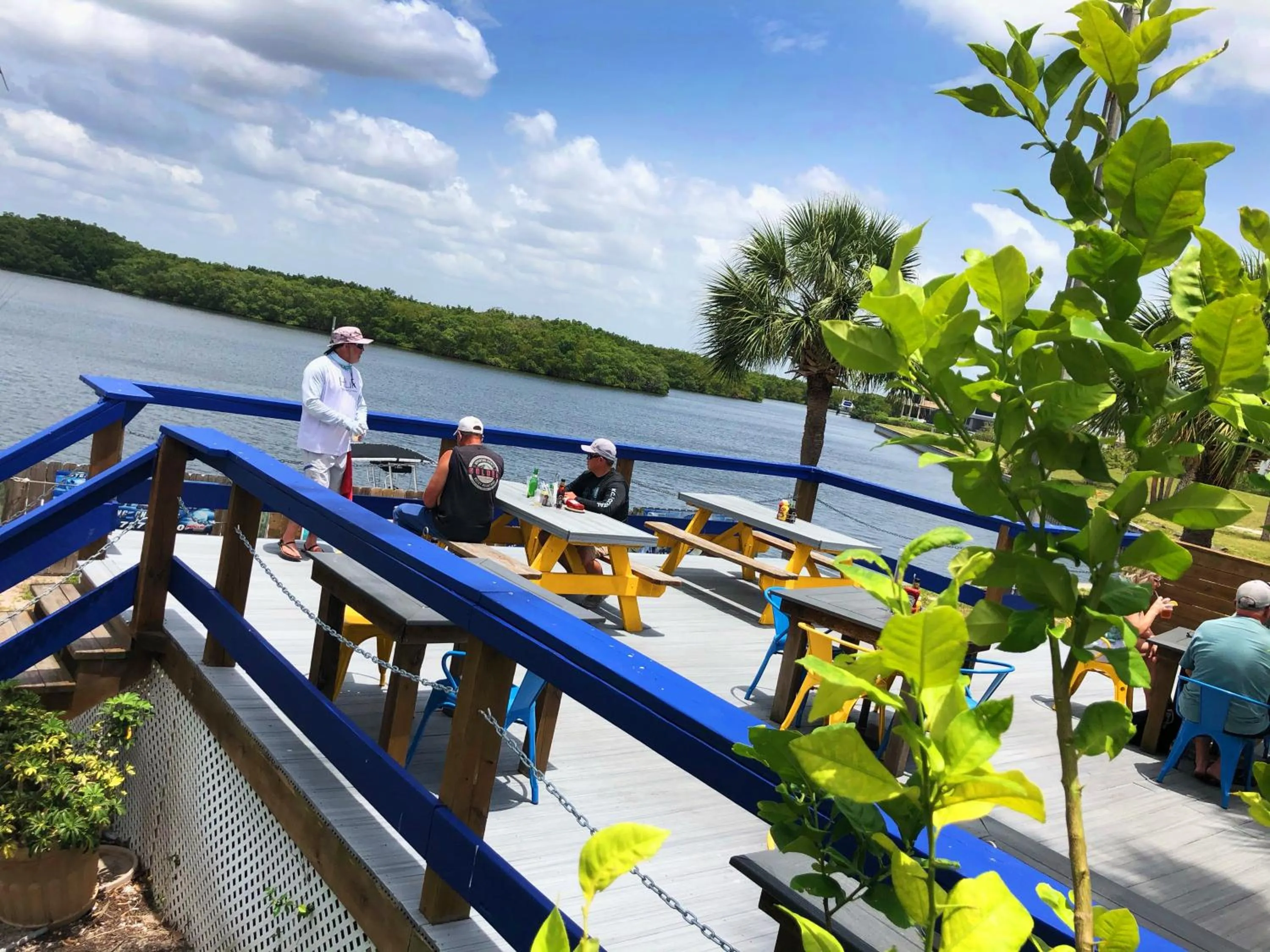 Food and drinks in Little Harbor #205 the place to stay